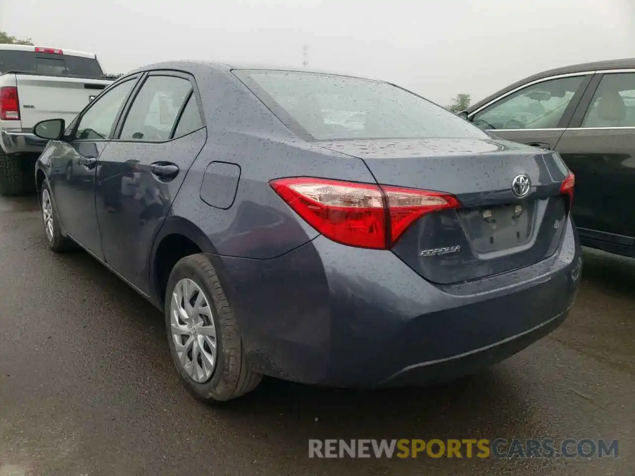 3 Photograph of a damaged car 5YFBURHE9KP938377 TOYOTA COROLLA 2019