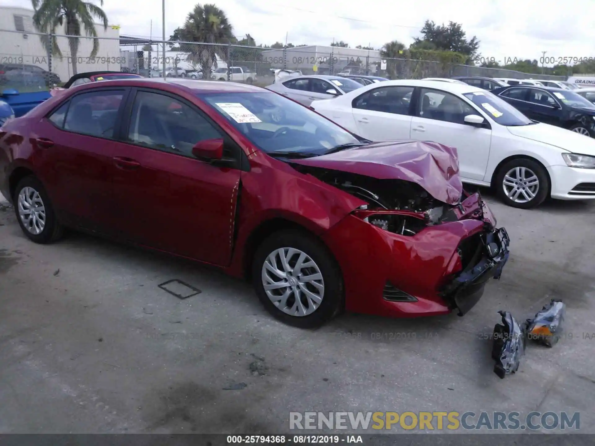 1 Photograph of a damaged car 5YFBURHE9KP938721 TOYOTA COROLLA 2019