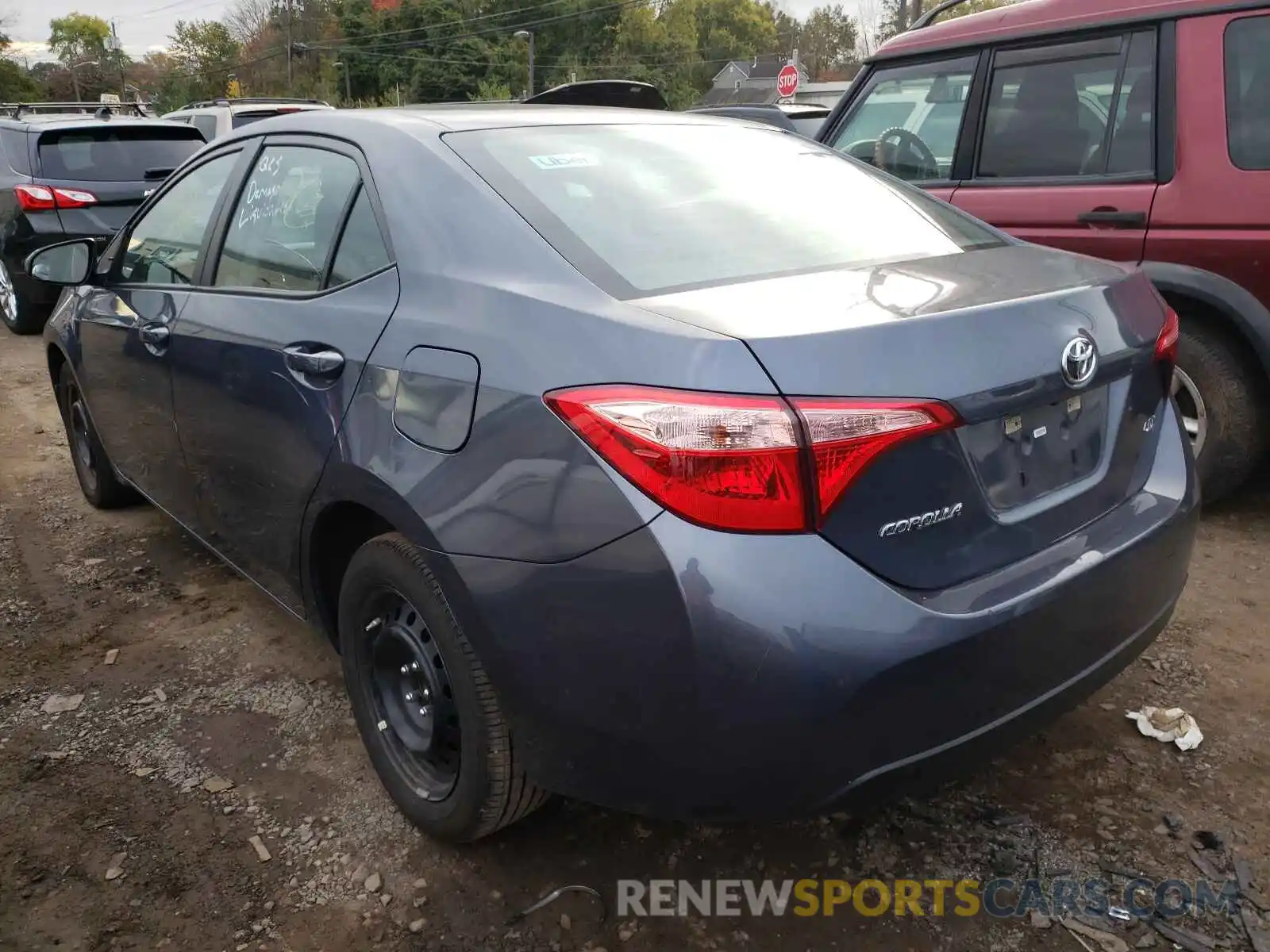 3 Photograph of a damaged car 5YFBURHE9KP938976 TOYOTA COROLLA 2019