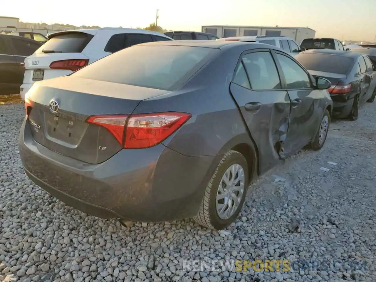 4 Photograph of a damaged car 5YFBURHE9KP939545 TOYOTA COROLLA 2019