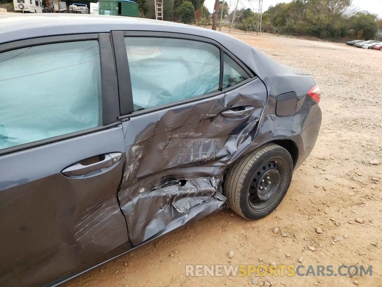 9 Photograph of a damaged car 5YFBURHE9KP939772 TOYOTA COROLLA 2019