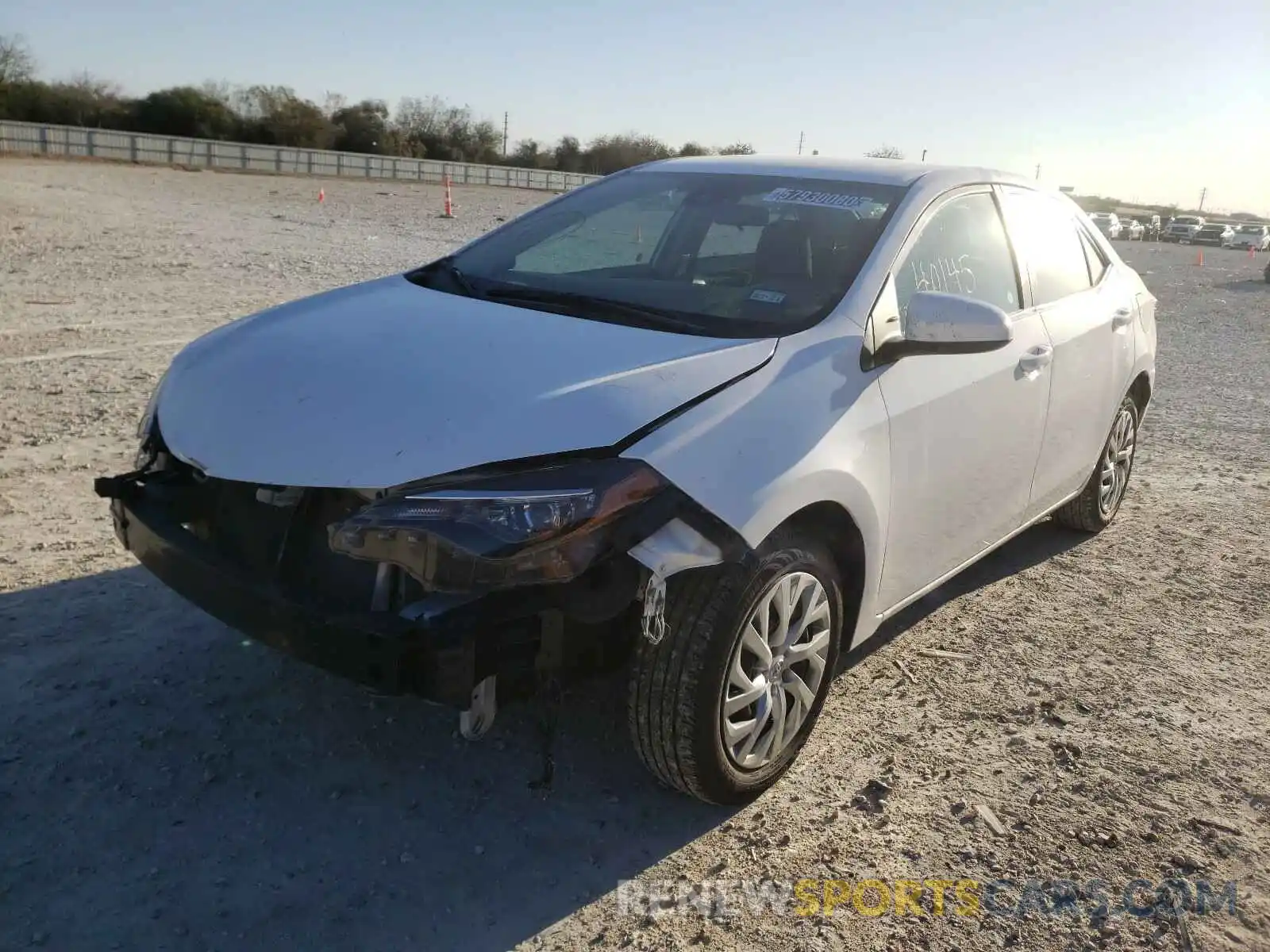 2 Photograph of a damaged car 5YFBURHE9KP940128 TOYOTA COROLLA 2019