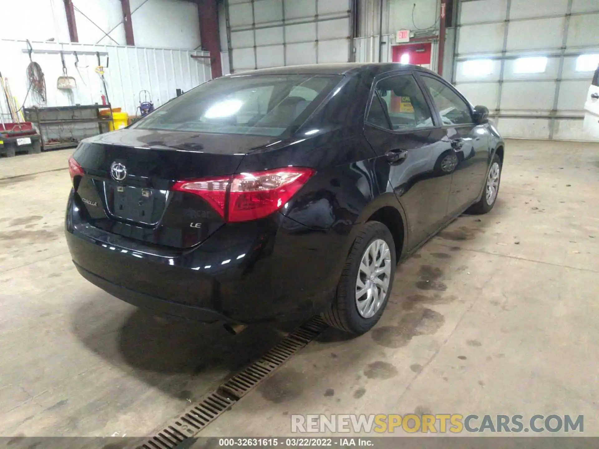 4 Photograph of a damaged car 5YFBURHE9KP940131 TOYOTA COROLLA 2019