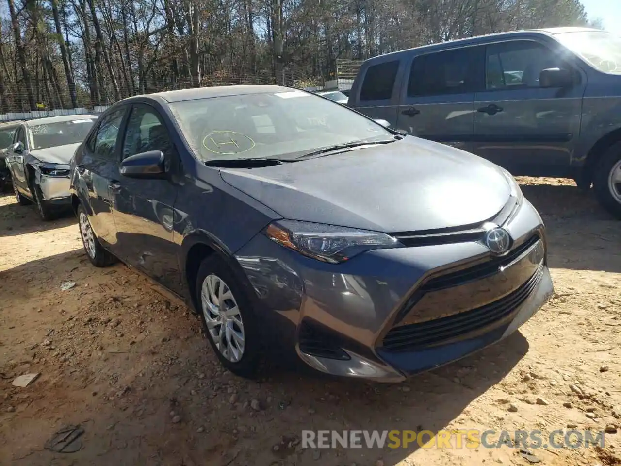 1 Photograph of a damaged car 5YFBURHE9KP940341 TOYOTA COROLLA 2019