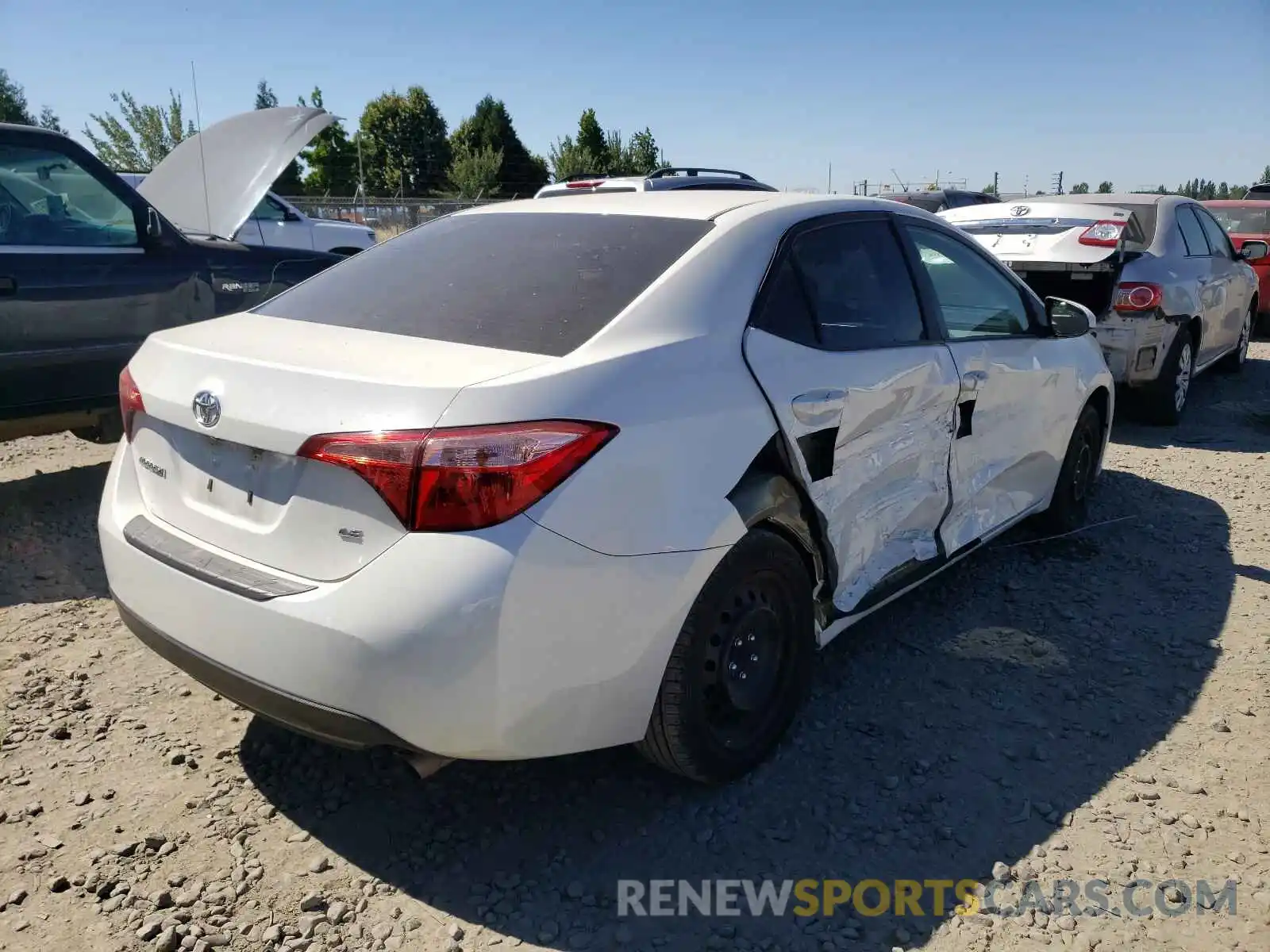 4 Photograph of a damaged car 5YFBURHE9KP940680 TOYOTA COROLLA 2019