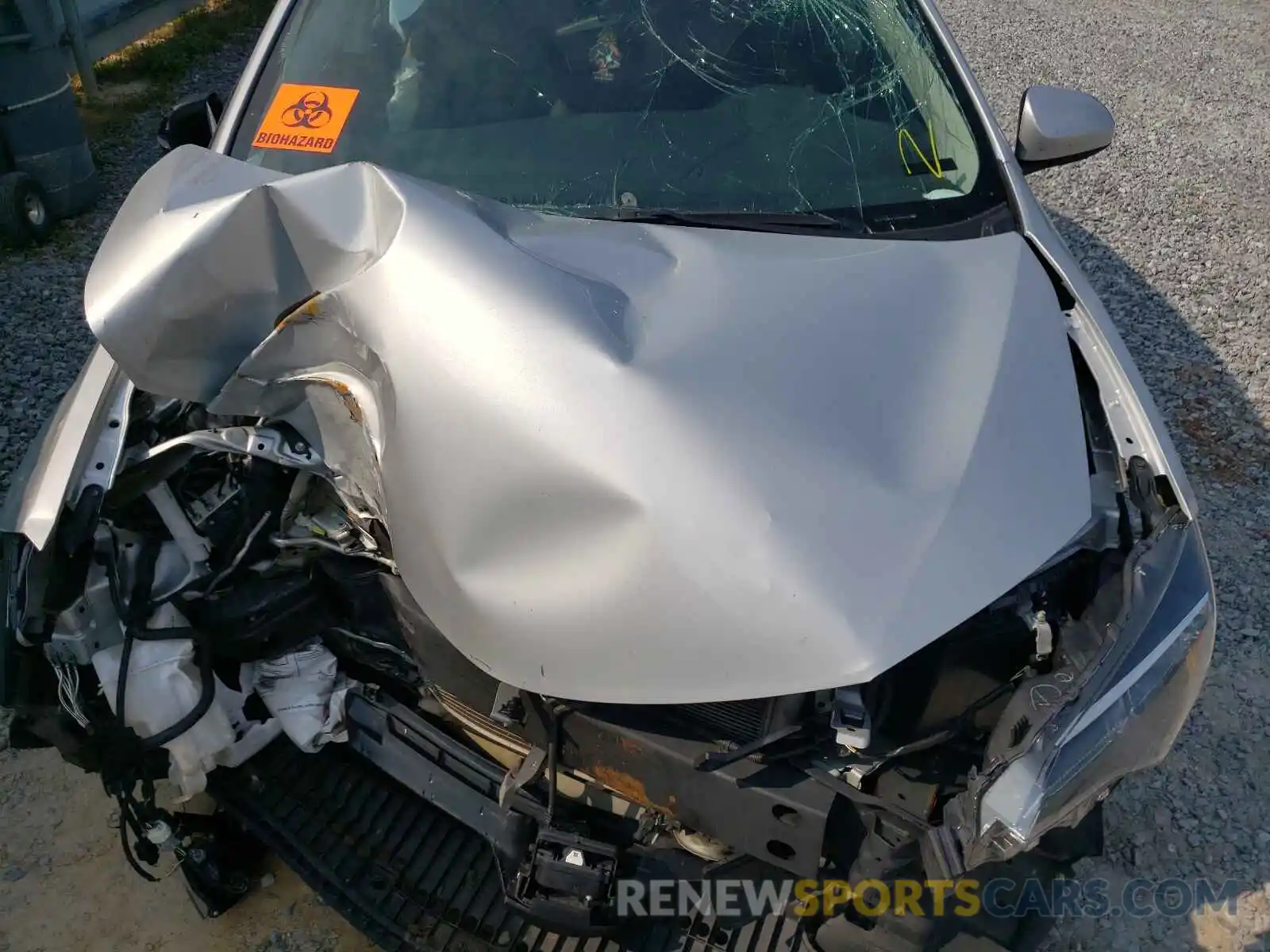 7 Photograph of a damaged car 5YFBURHE9KP940825 TOYOTA COROLLA 2019