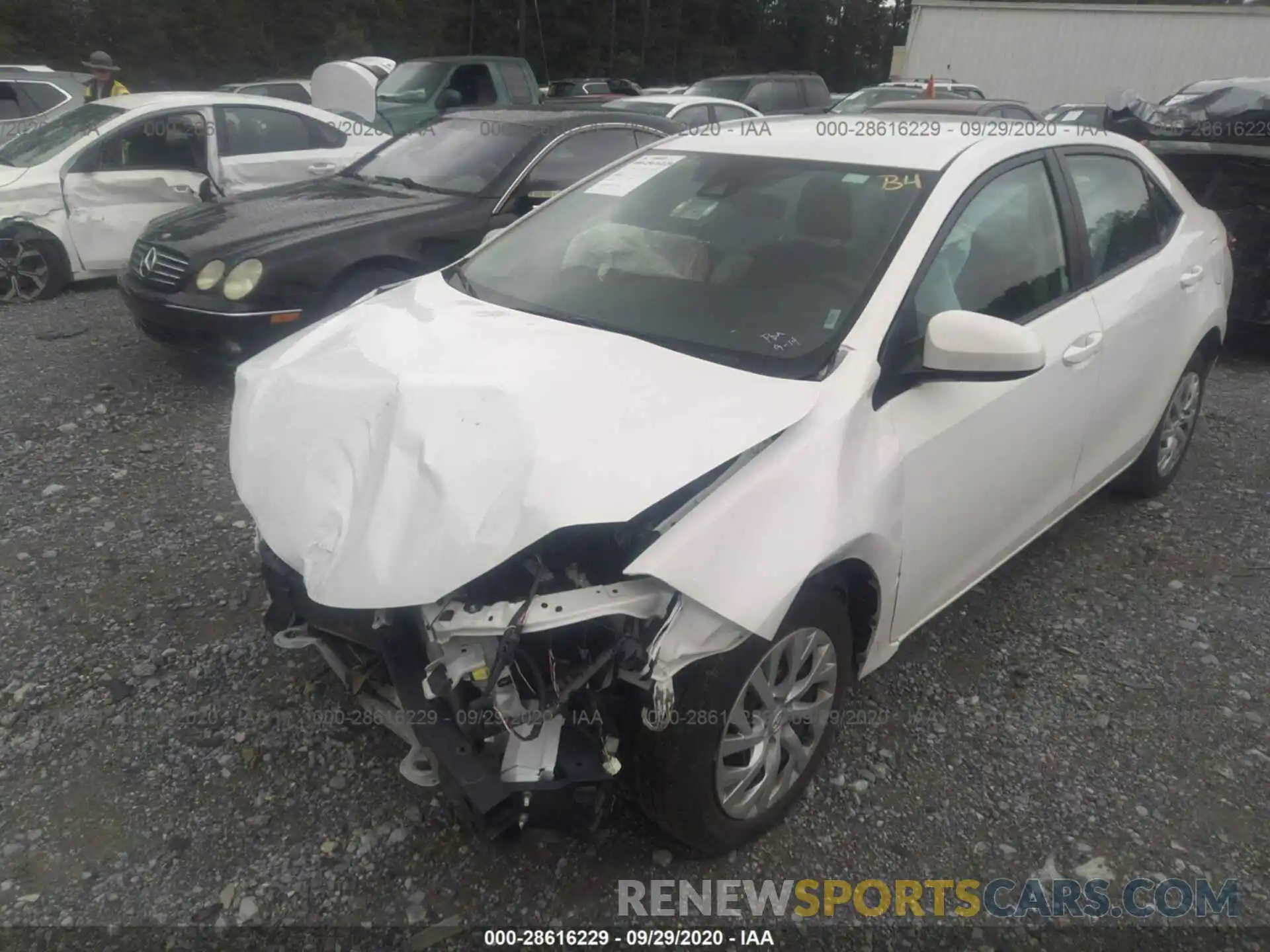 2 Photograph of a damaged car 5YFBURHE9KP941067 TOYOTA COROLLA 2019