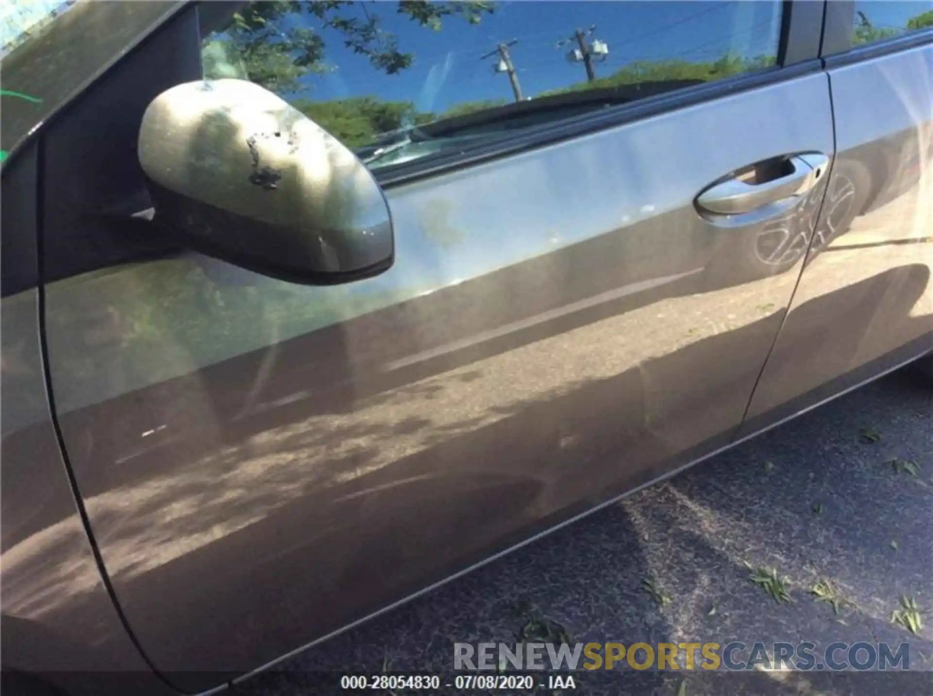 6 Photograph of a damaged car 5YFBURHE9KP941182 TOYOTA COROLLA 2019