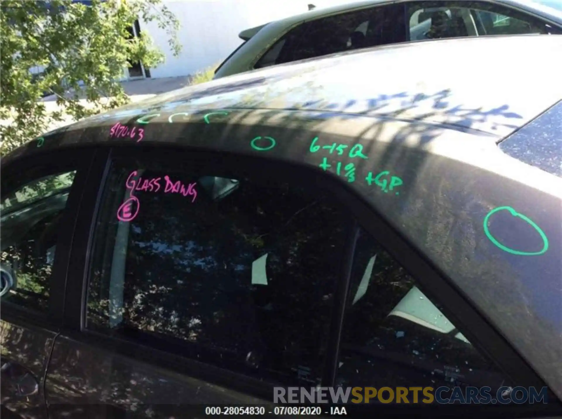 8 Photograph of a damaged car 5YFBURHE9KP941182 TOYOTA COROLLA 2019