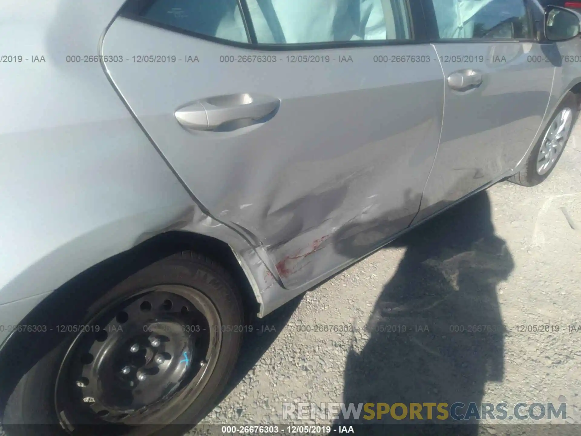 6 Photograph of a damaged car 5YFBURHE9KP941747 TOYOTA COROLLA 2019