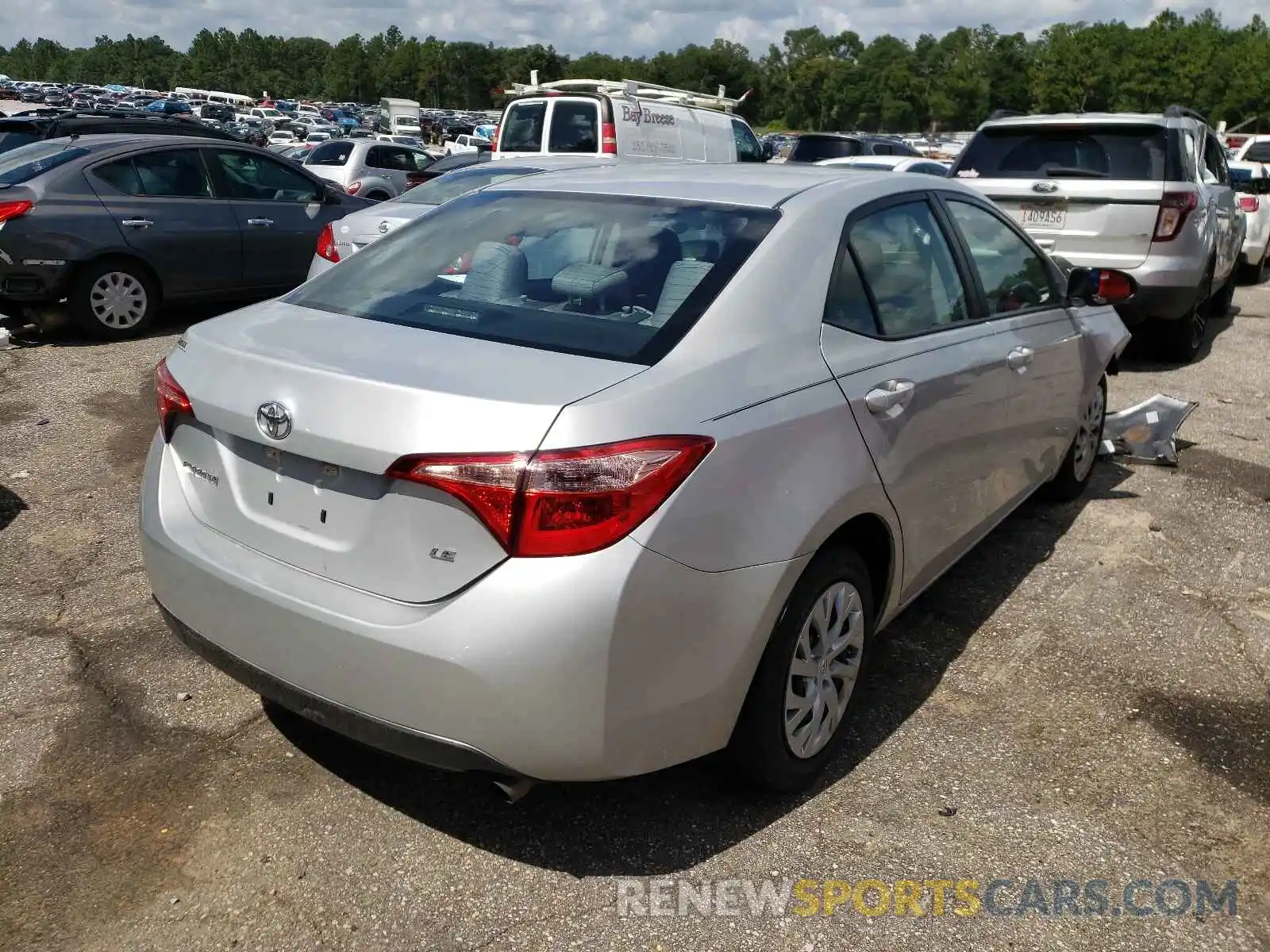 4 Photograph of a damaged car 5YFBURHE9KP941800 TOYOTA COROLLA 2019