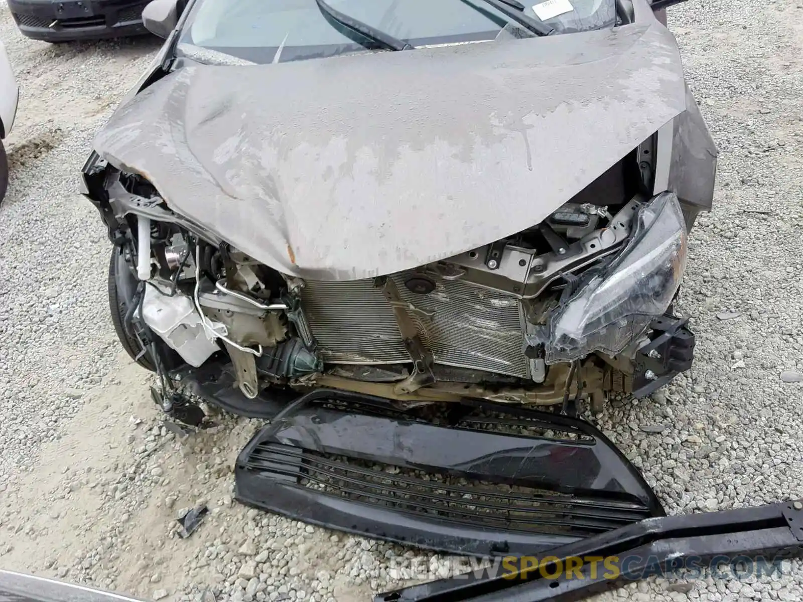 7 Фотография поврежденного автомобиля 5YFBURHE9KP943076 TOYOTA COROLLA 2019