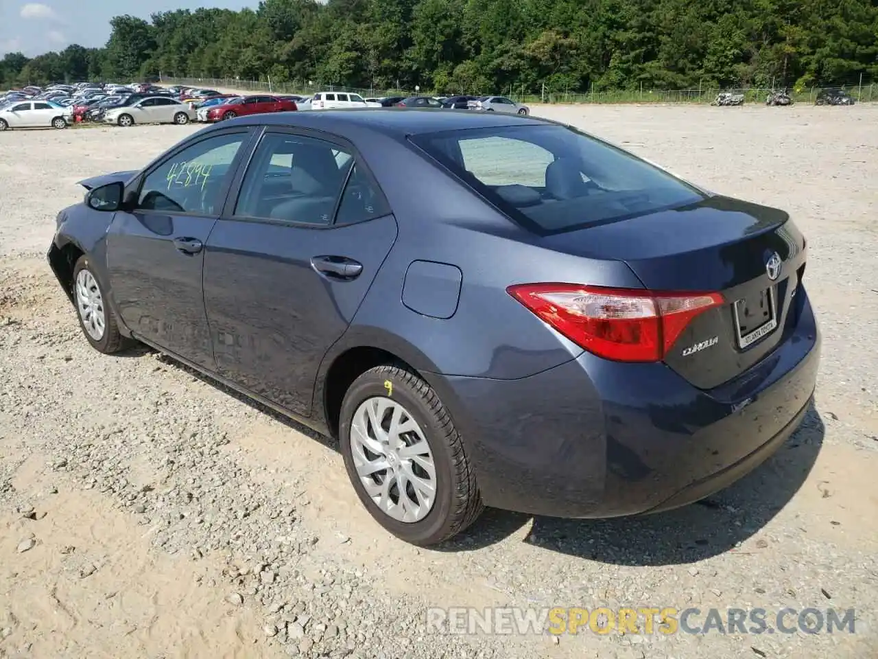 3 Photograph of a damaged car 5YFBURHE9KP943949 TOYOTA COROLLA 2019