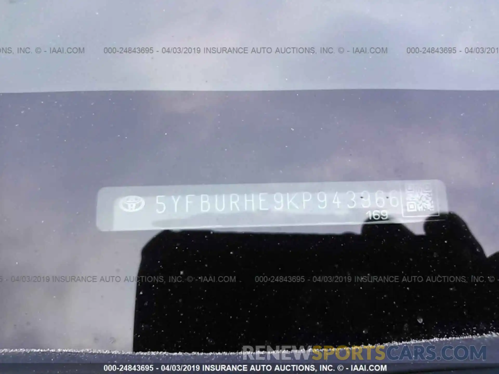 9 Photograph of a damaged car 5YFBURHE9KP943966 TOYOTA COROLLA 2019