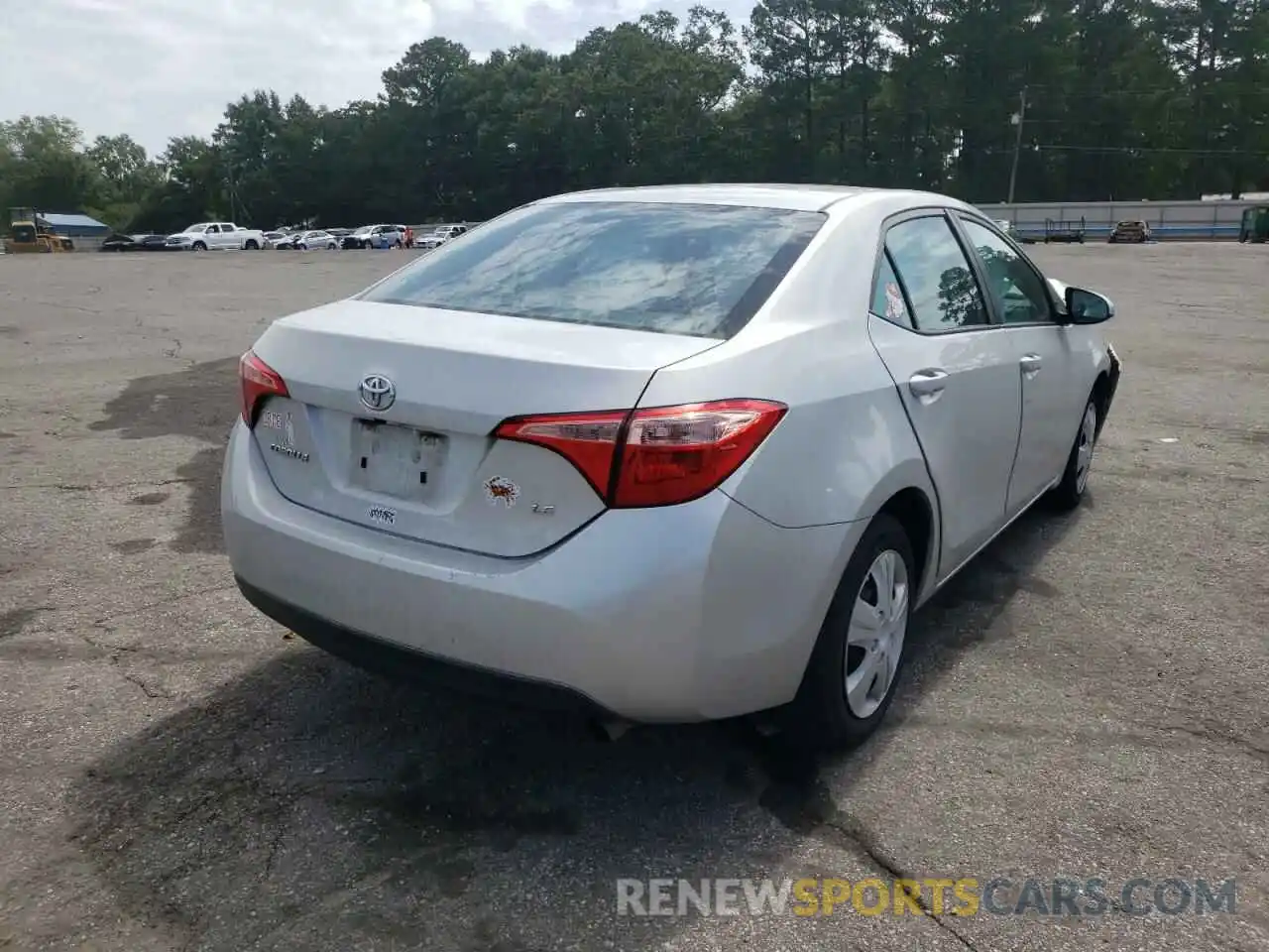 4 Photograph of a damaged car 5YFBURHE9KP944258 TOYOTA COROLLA 2019