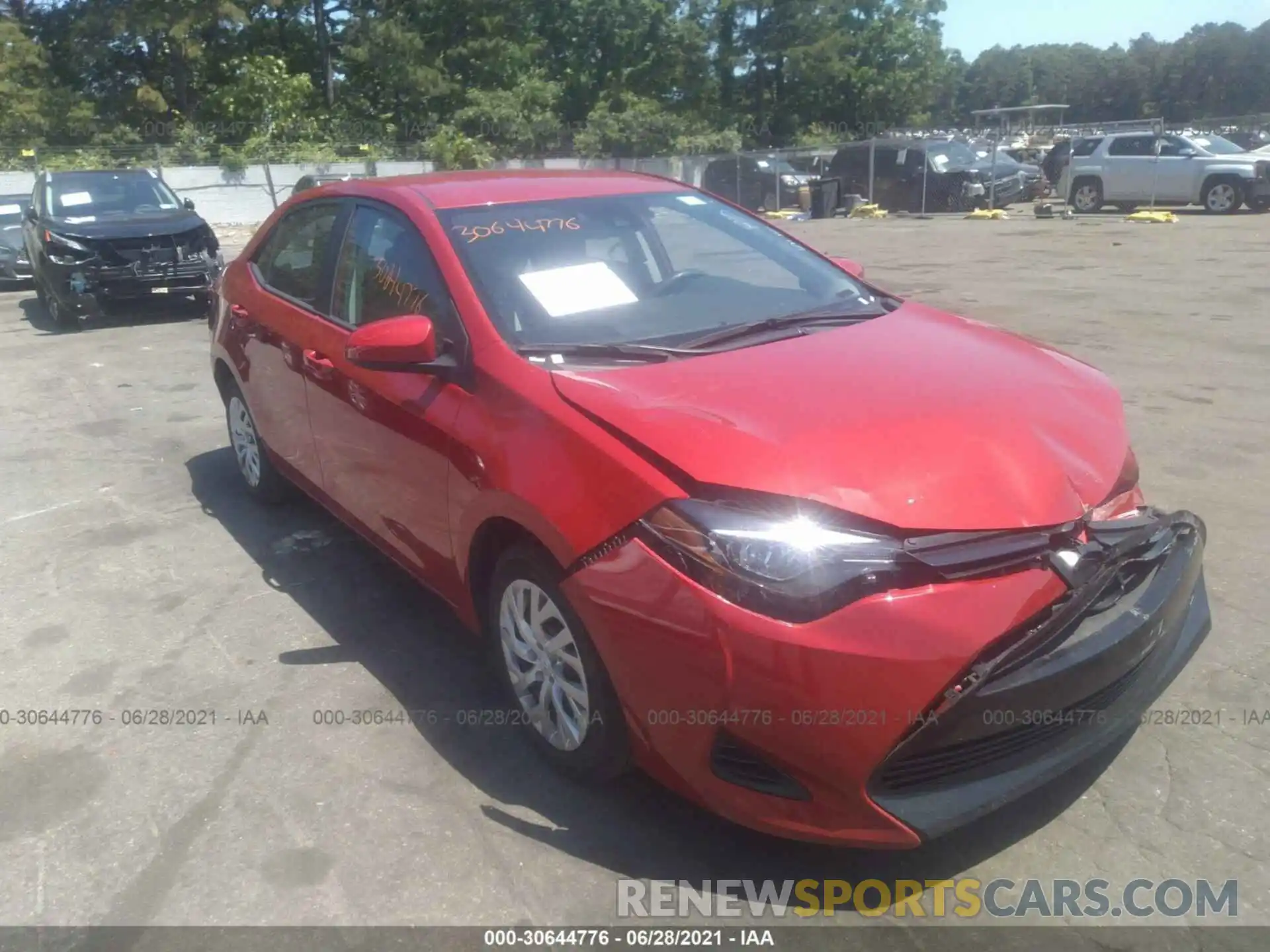 1 Photograph of a damaged car 5YFBURHE9KP944342 TOYOTA COROLLA 2019