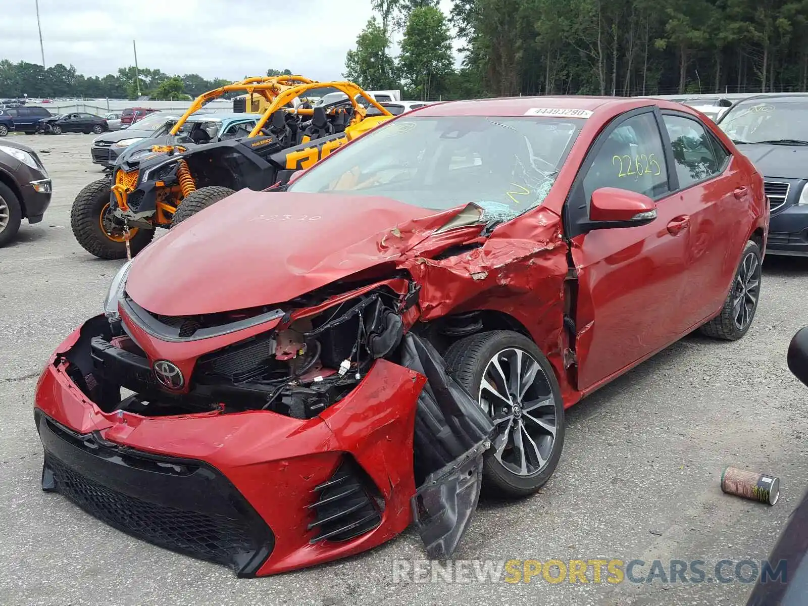 2 Photograph of a damaged car 5YFBURHE9KP944728 TOYOTA COROLLA 2019