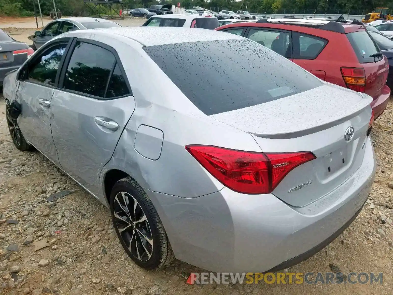 3 Photograph of a damaged car 5YFBURHE9KP945281 TOYOTA COROLLA 2019