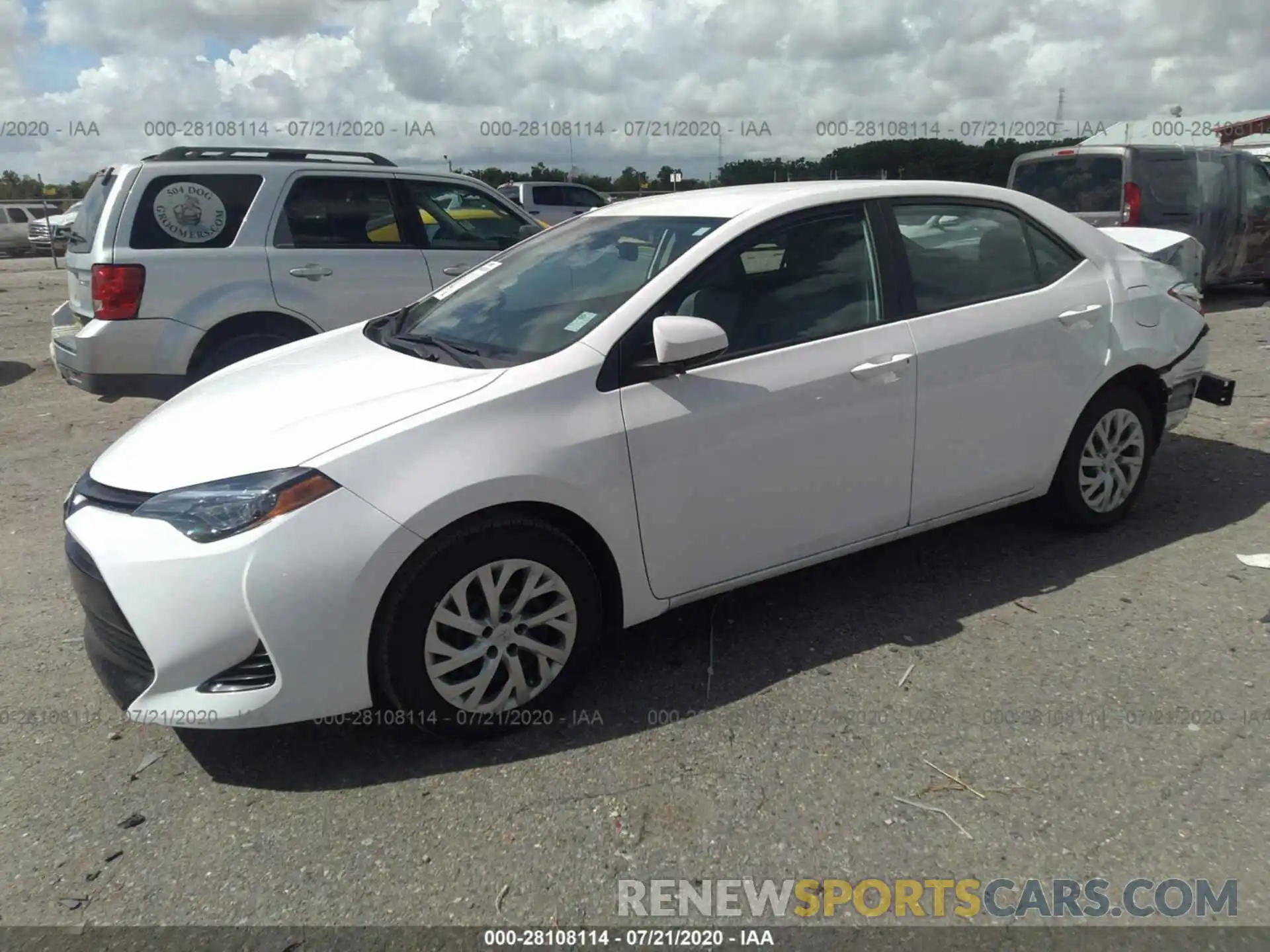 2 Photograph of a damaged car 5YFBURHE9KP945362 TOYOTA COROLLA 2019