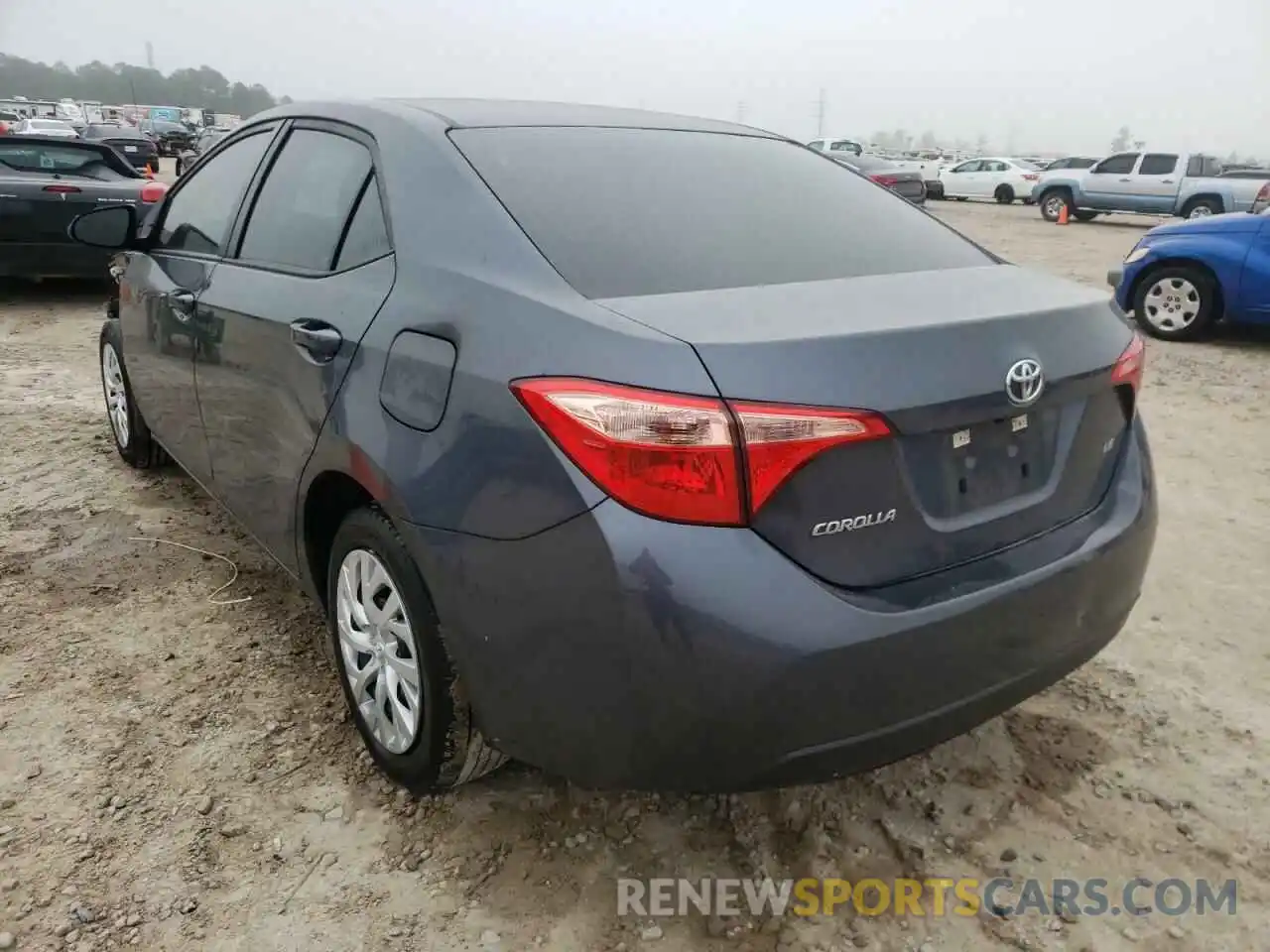 3 Photograph of a damaged car 5YFBURHE9KP946124 TOYOTA COROLLA 2019