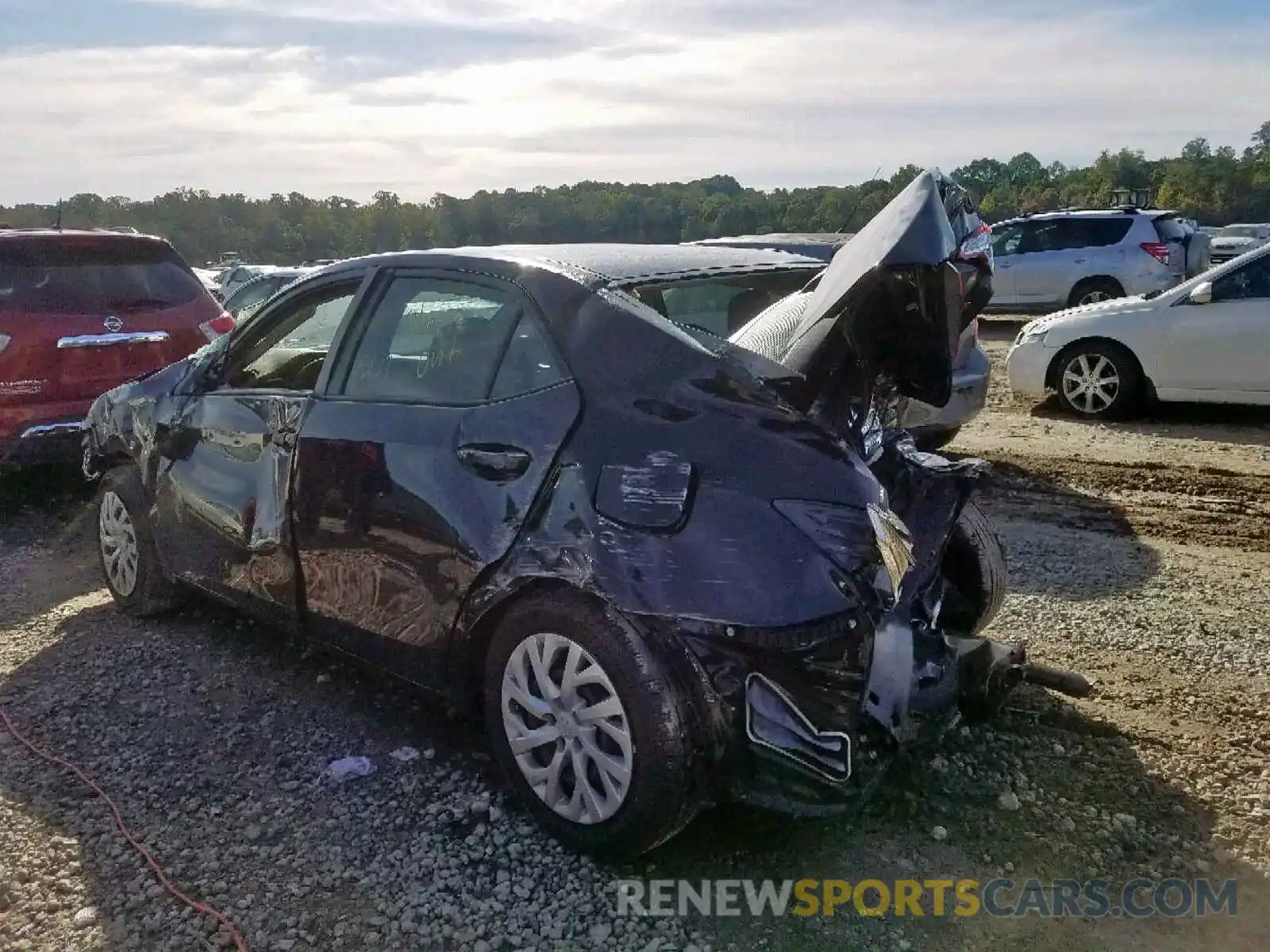 3 Photograph of a damaged car 5YFBURHE9KP946320 TOYOTA COROLLA 2019