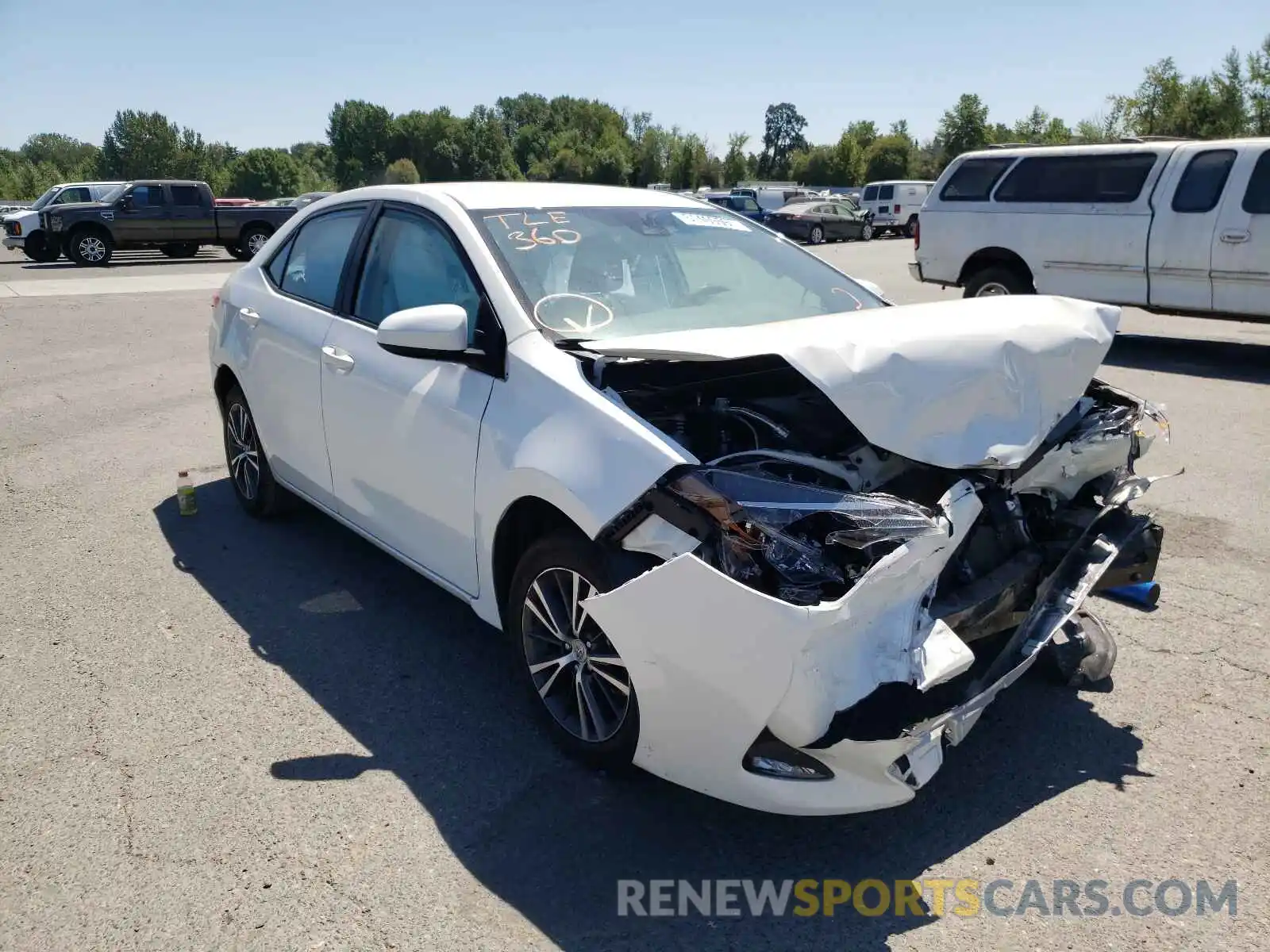 1 Photograph of a damaged car 5YFBURHE9KP946382 TOYOTA COROLLA 2019