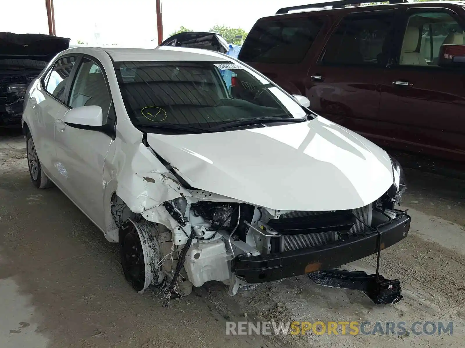 1 Photograph of a damaged car 5YFBURHE9KP947452 TOYOTA COROLLA 2019