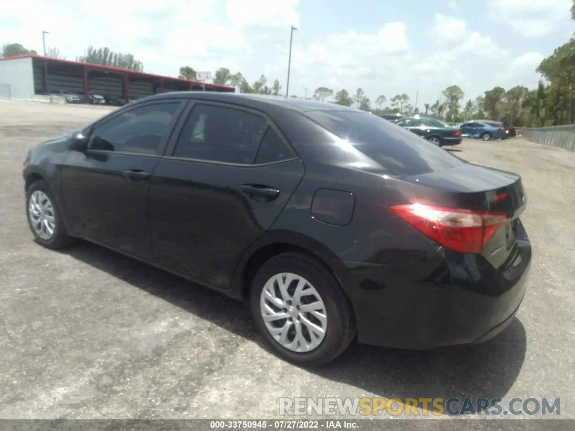 3 Photograph of a damaged car 5YFBURHE9KP947936 TOYOTA COROLLA 2019