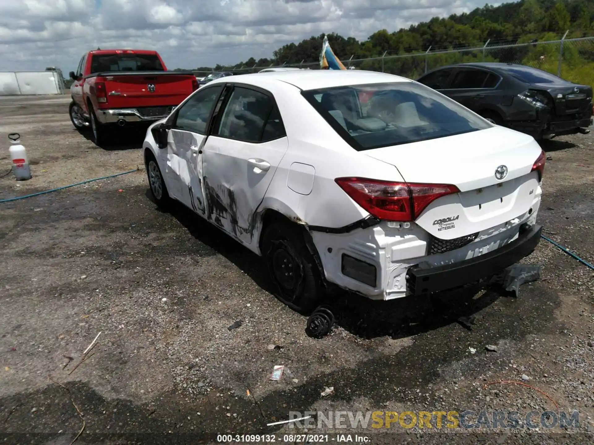 3 Photograph of a damaged car 5YFBURHE9KP949279 TOYOTA COROLLA 2019