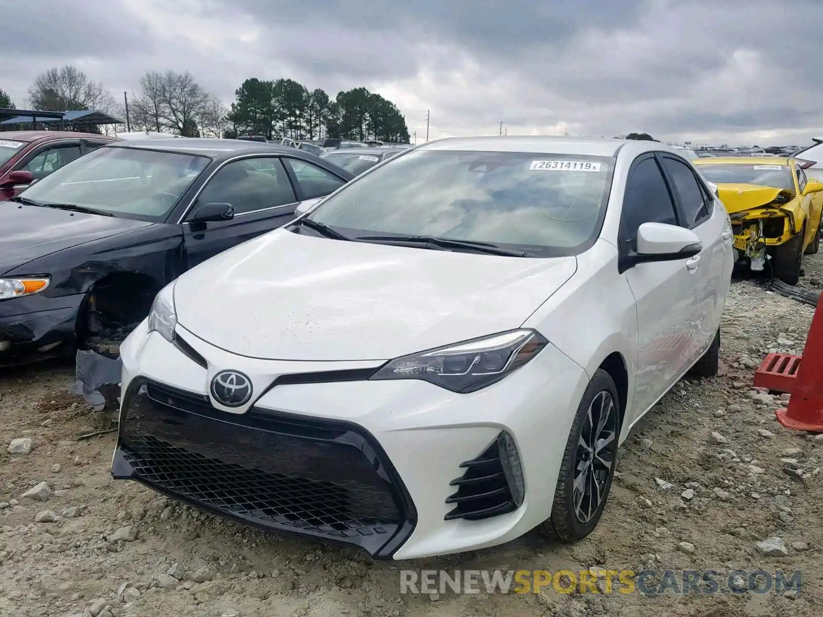 2 Photograph of a damaged car 5YFBURHEXKP856187 TOYOTA COROLLA 2019