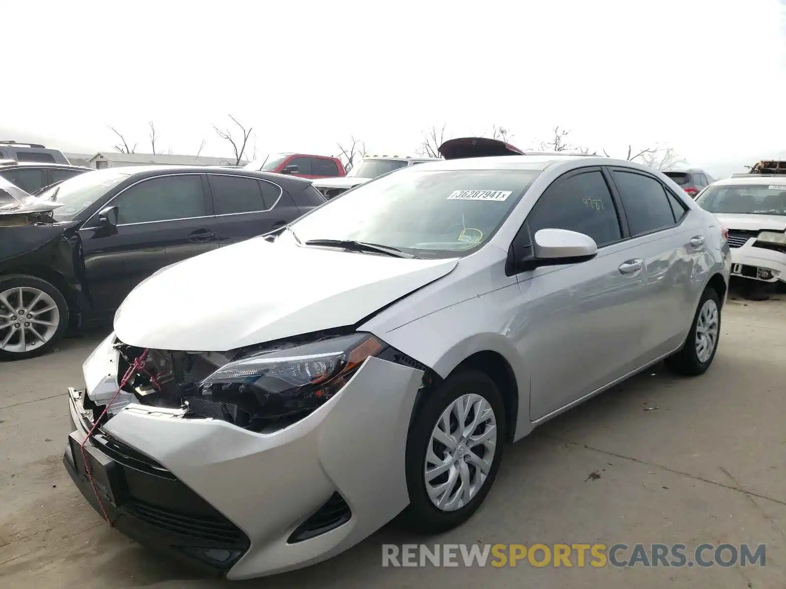 2 Photograph of a damaged car 5YFBURHEXKP857159 TOYOTA COROLLA 2019