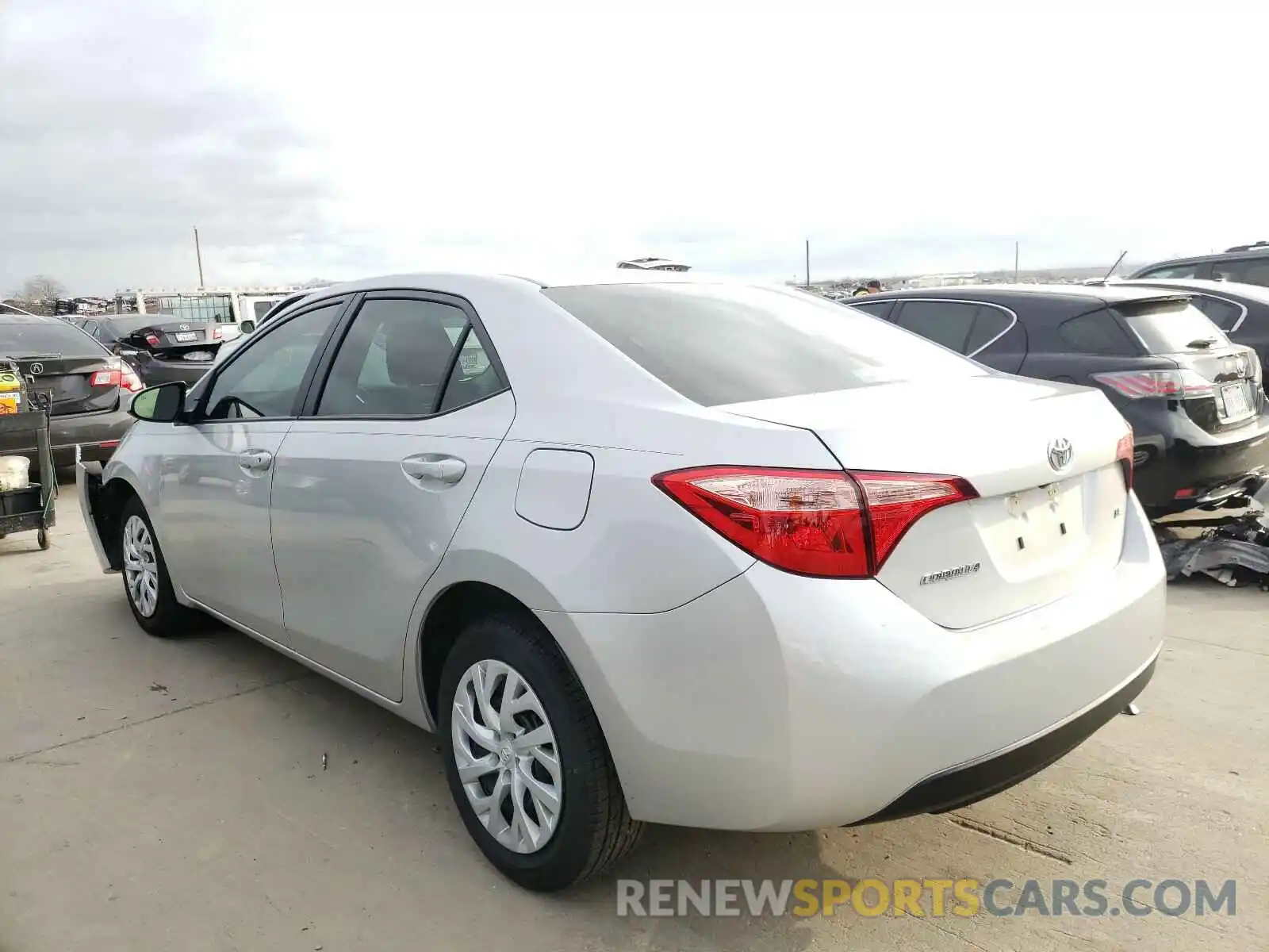 3 Photograph of a damaged car 5YFBURHEXKP857159 TOYOTA COROLLA 2019