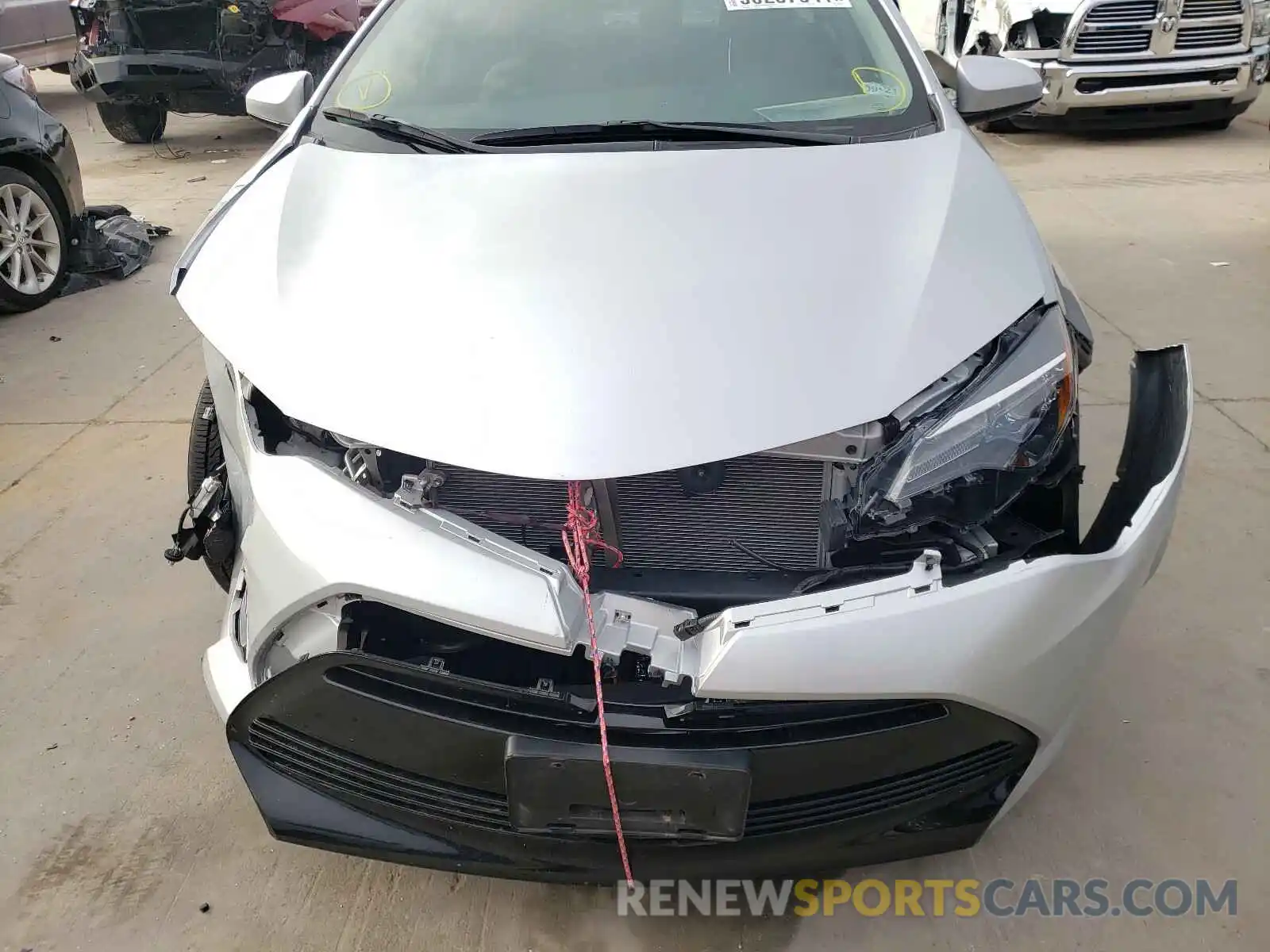 9 Photograph of a damaged car 5YFBURHEXKP857159 TOYOTA COROLLA 2019