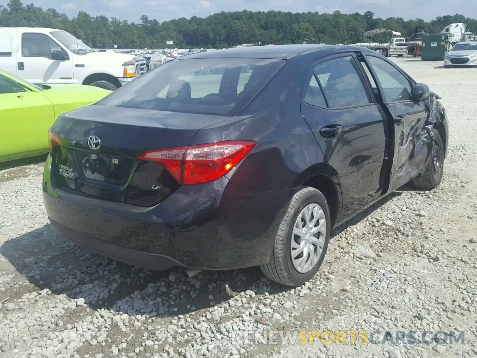 4 Photograph of a damaged car 5YFBURHEXKP857405 TOYOTA COROLLA 2019