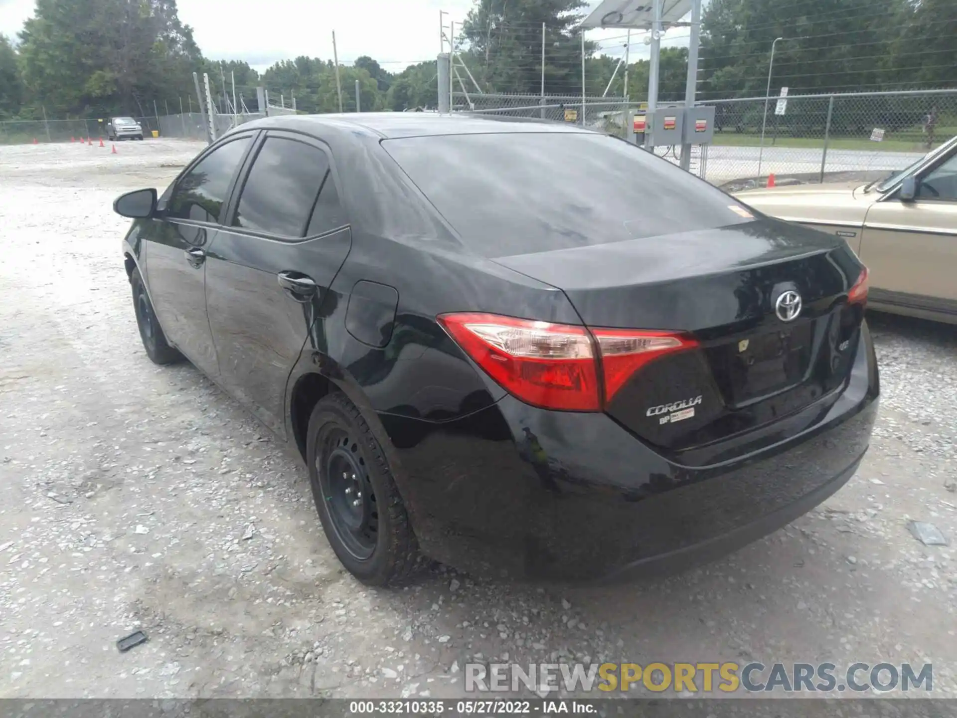 3 Photograph of a damaged car 5YFBURHEXKP857811 TOYOTA COROLLA 2019