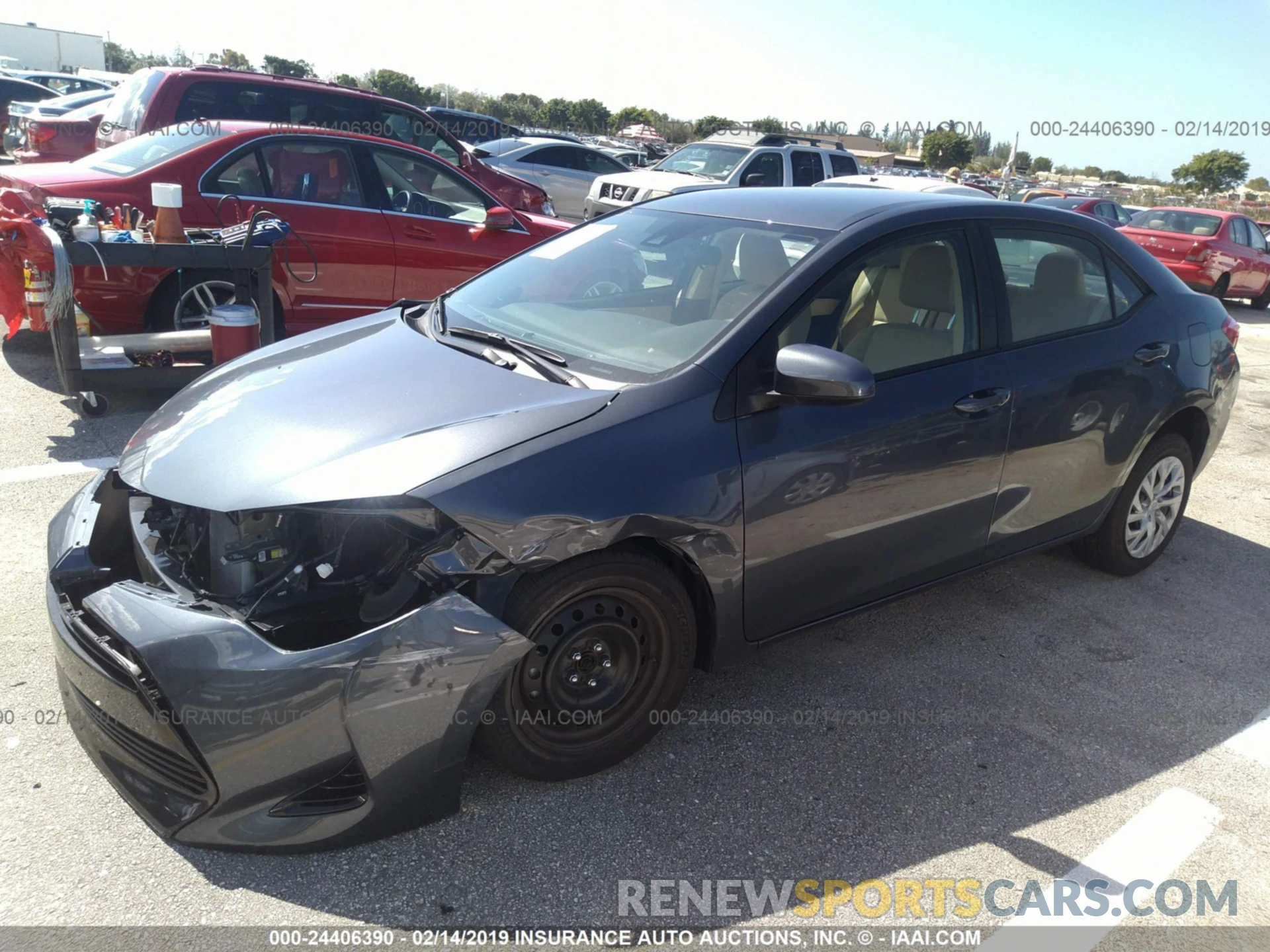 2 Photograph of a damaged car 5YFBURHEXKP858005 TOYOTA COROLLA 2019