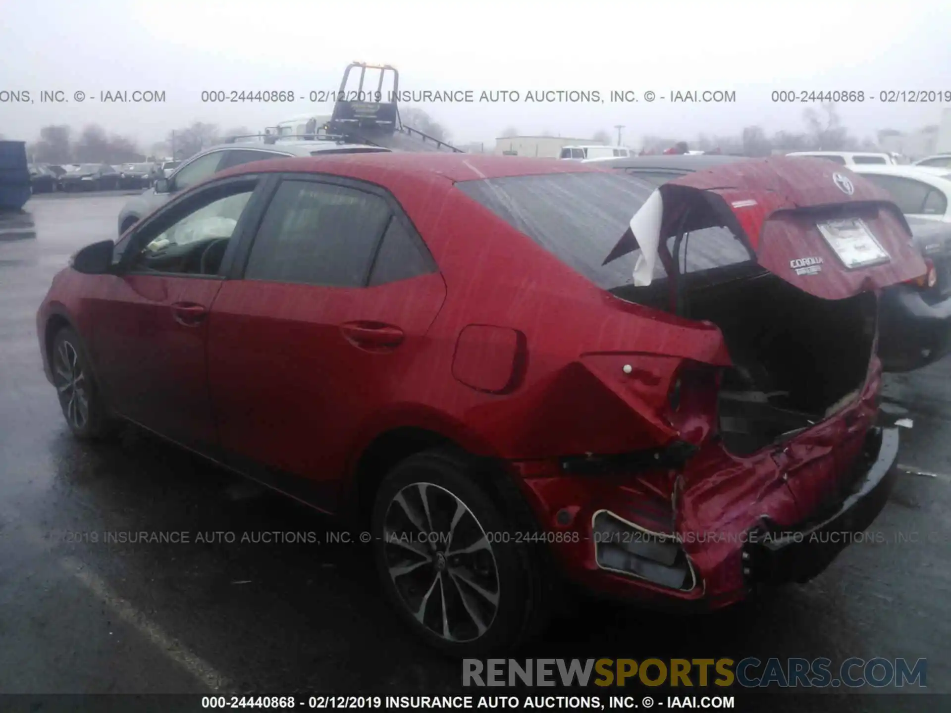 3 Photograph of a damaged car 5YFBURHEXKP858229 TOYOTA COROLLA 2019