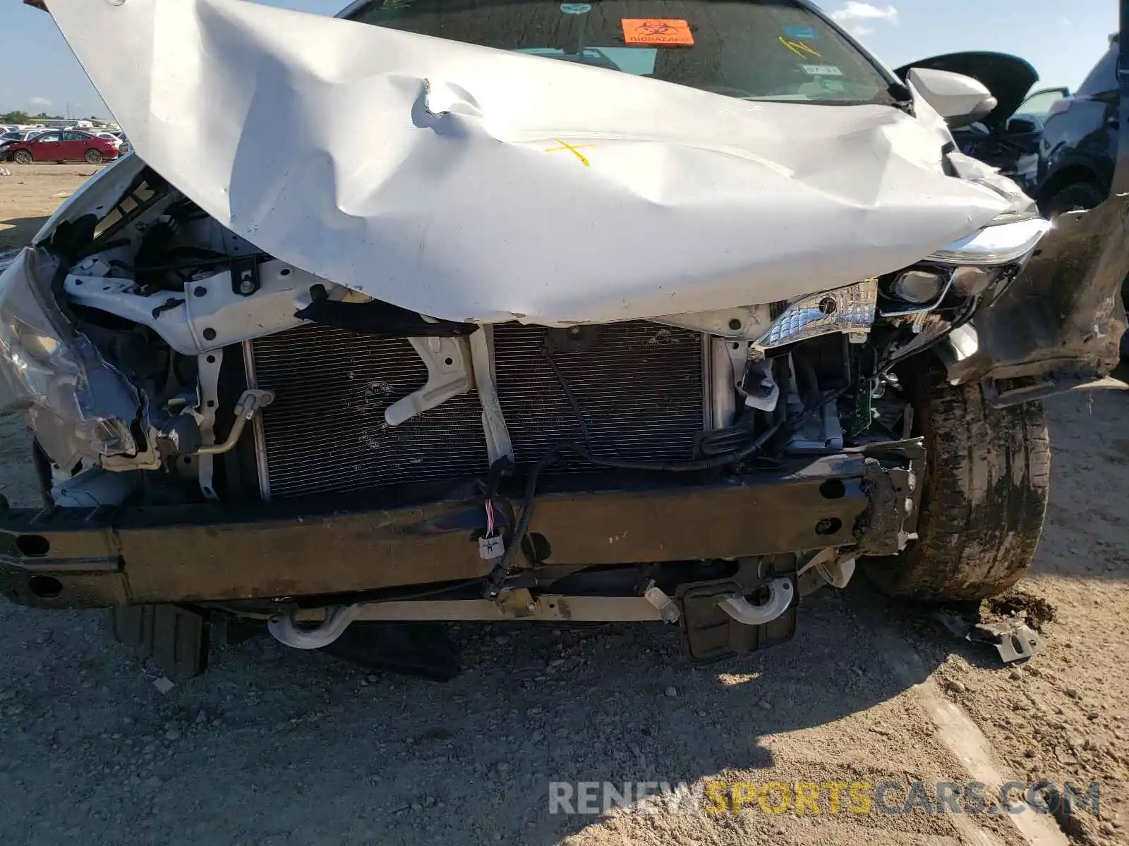 9 Photograph of a damaged car 5YFBURHEXKP858294 TOYOTA COROLLA 2019