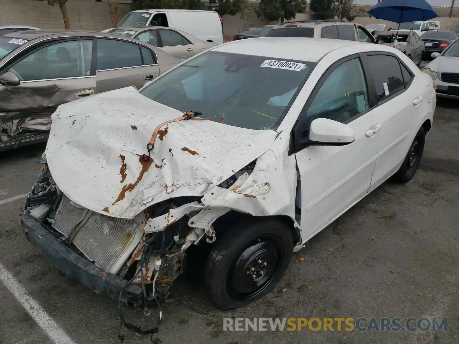 2 Photograph of a damaged car 5YFBURHEXKP858327 TOYOTA COROLLA 2019