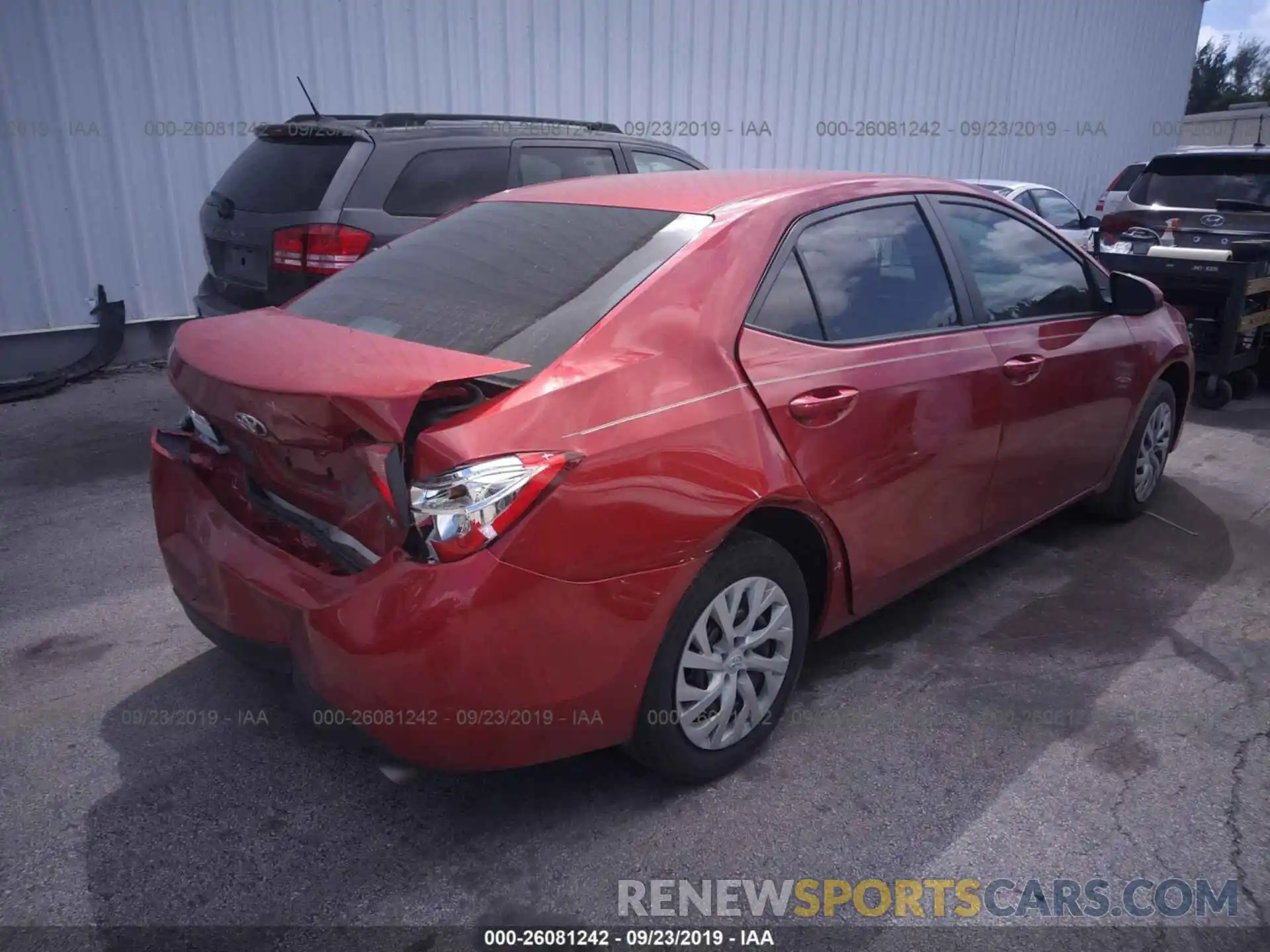 4 Photograph of a damaged car 5YFBURHEXKP858568 TOYOTA COROLLA 2019