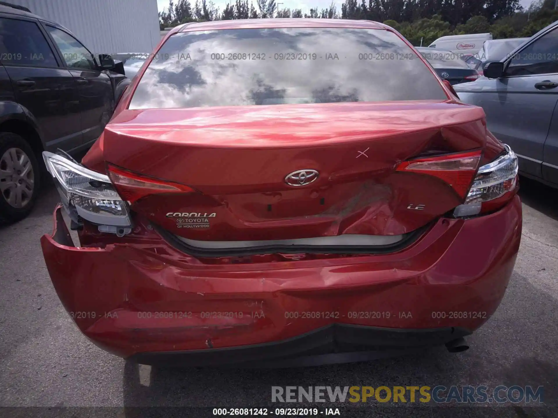 6 Photograph of a damaged car 5YFBURHEXKP858568 TOYOTA COROLLA 2019