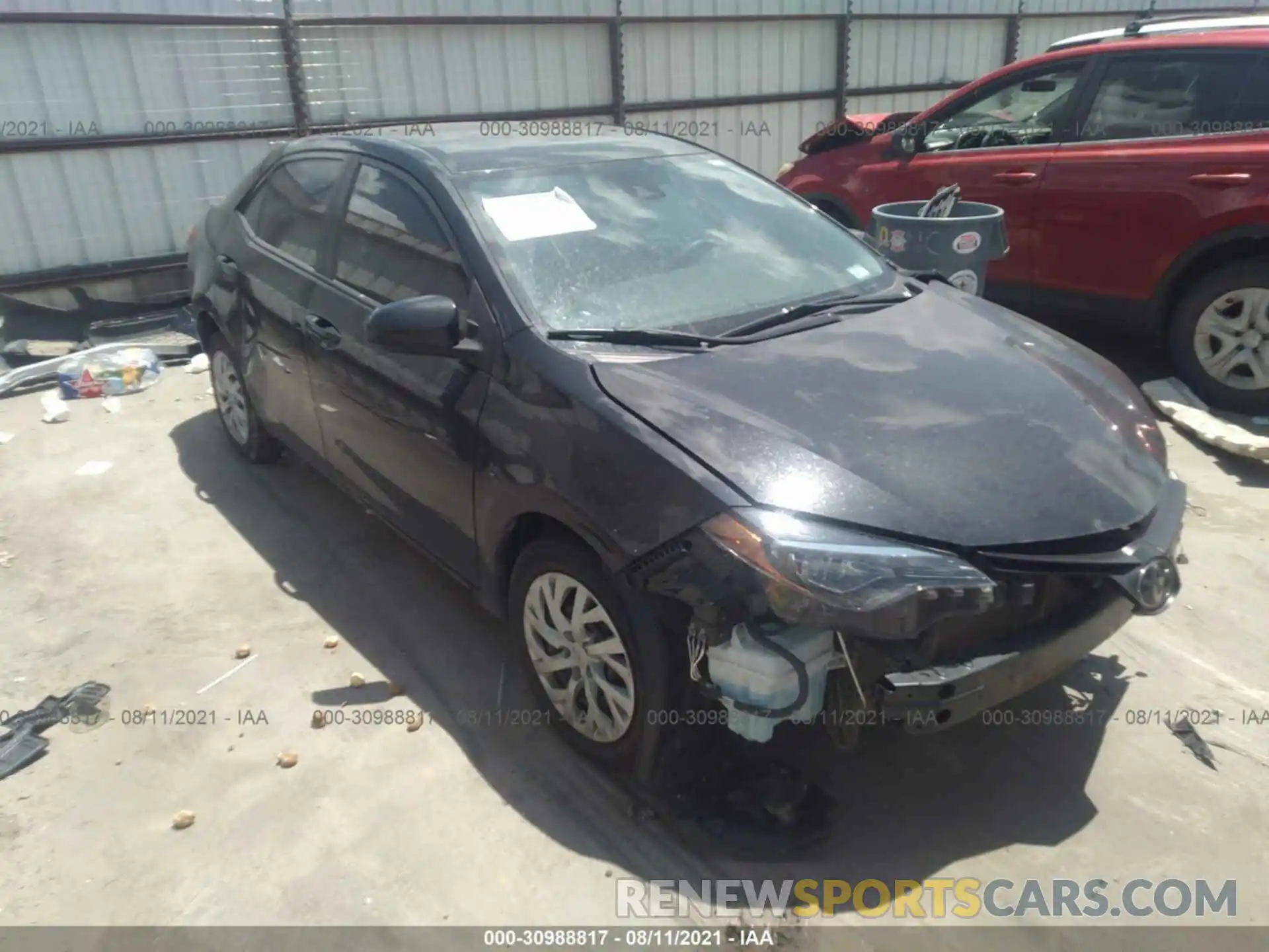 1 Photograph of a damaged car 5YFBURHEXKP859395 TOYOTA COROLLA 2019