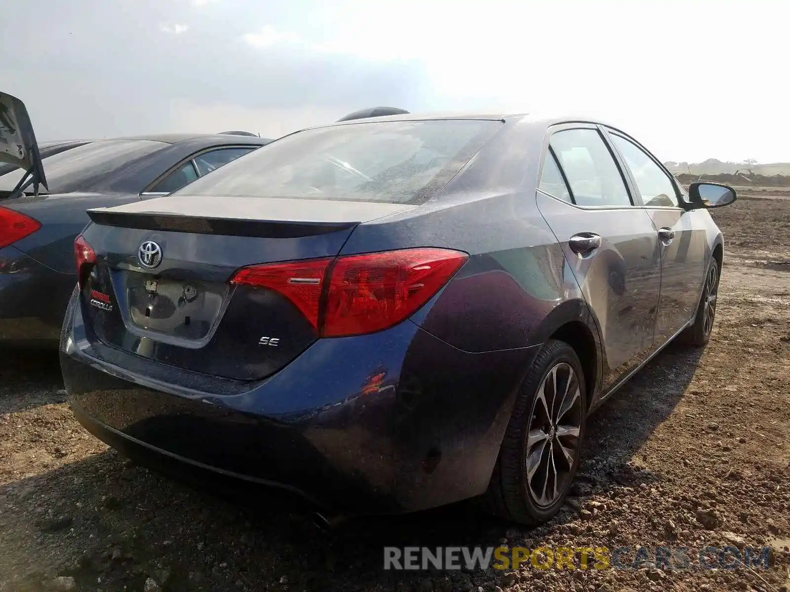 4 Photograph of a damaged car 5YFBURHEXKP859476 TOYOTA COROLLA 2019