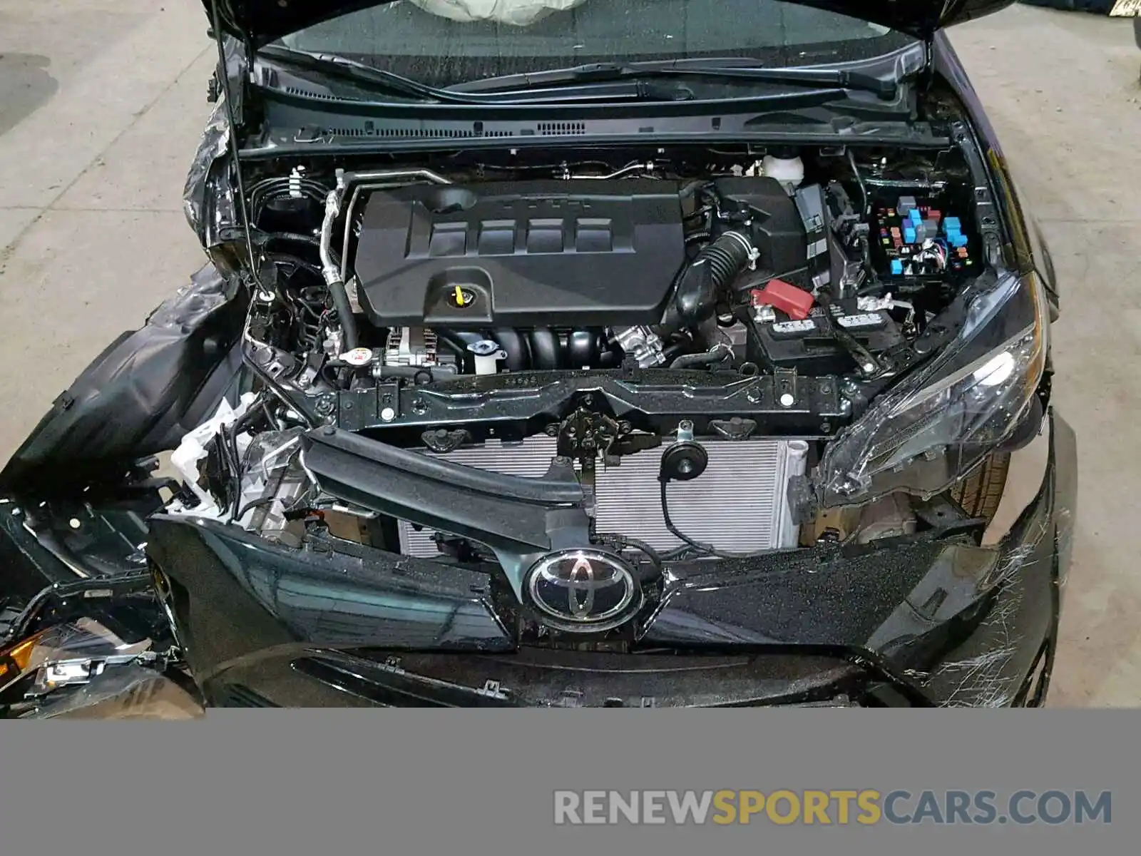 7 Photograph of a damaged car 5YFBURHEXKP859932 TOYOTA COROLLA 2019