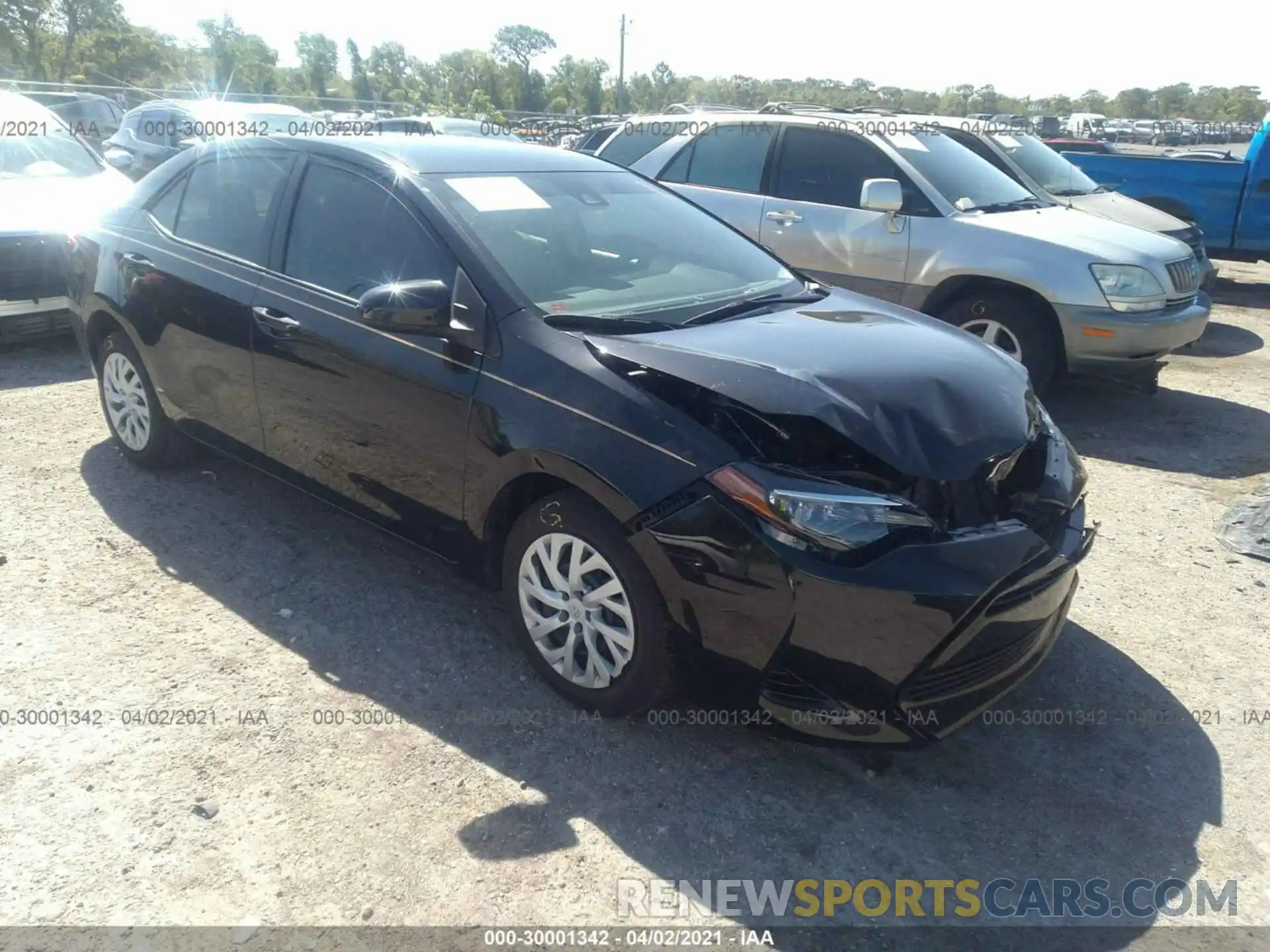 1 Photograph of a damaged car 5YFBURHEXKP860465 TOYOTA COROLLA 2019