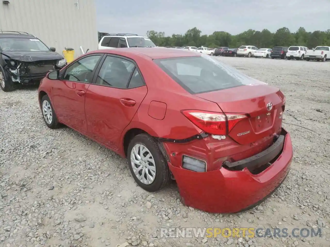 3 Photograph of a damaged car 5YFBURHEXKP860711 TOYOTA COROLLA 2019