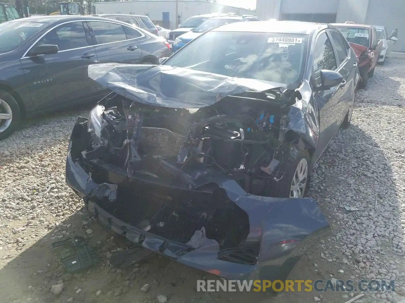 2 Photograph of a damaged car 5YFBURHEXKP861227 TOYOTA COROLLA 2019