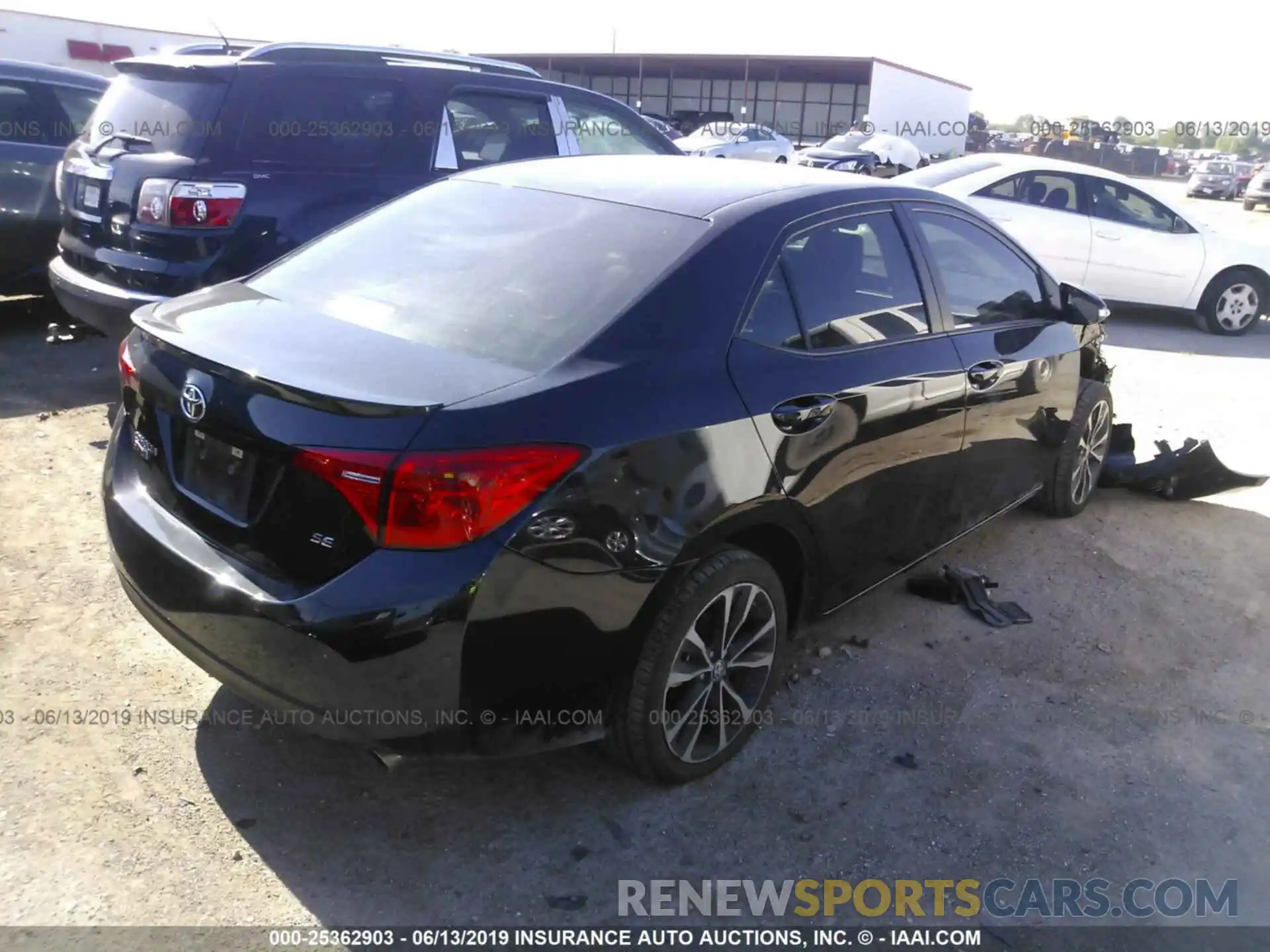 4 Photograph of a damaged car 5YFBURHEXKP861776 TOYOTA COROLLA 2019