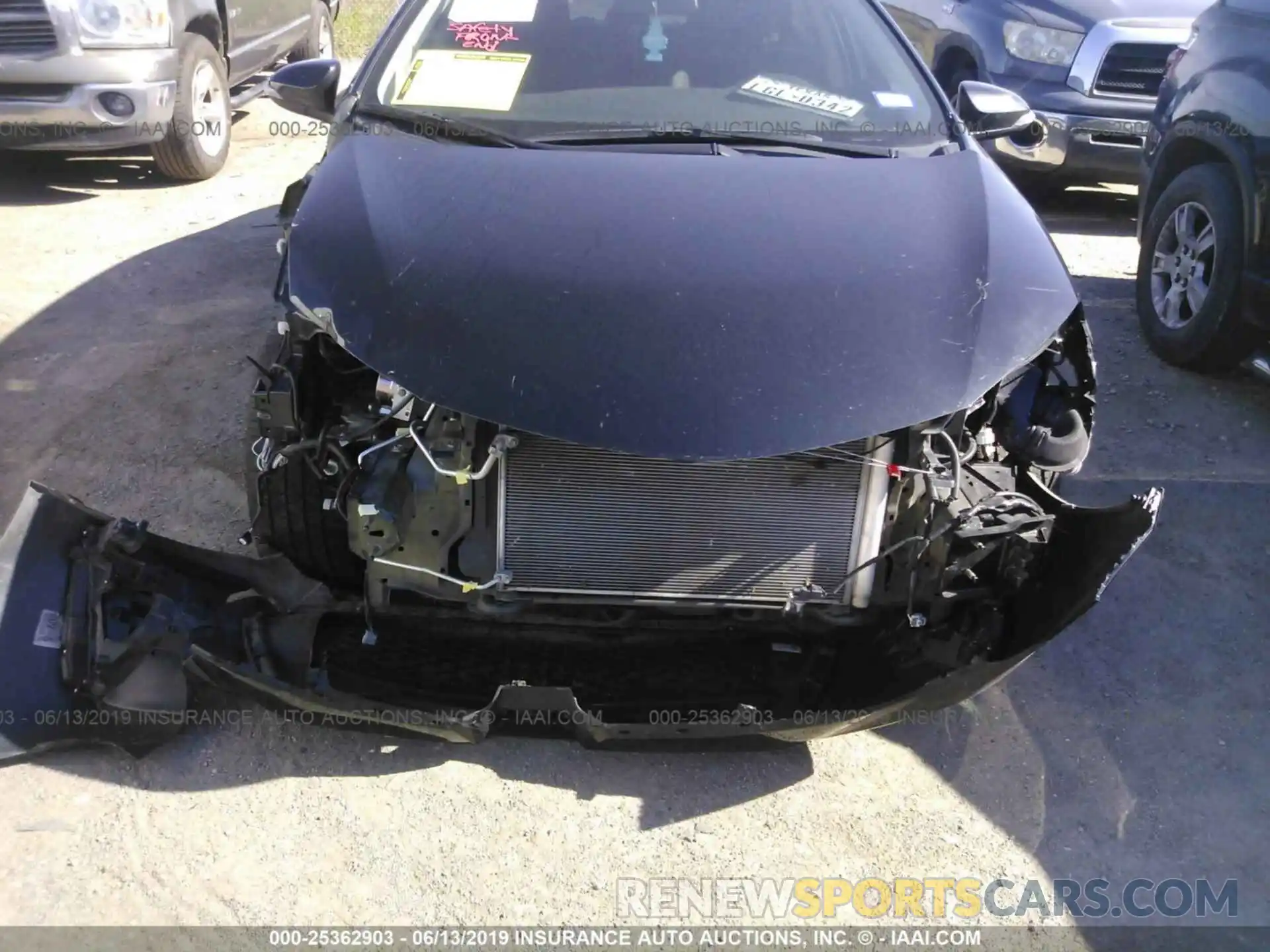 6 Photograph of a damaged car 5YFBURHEXKP861776 TOYOTA COROLLA 2019