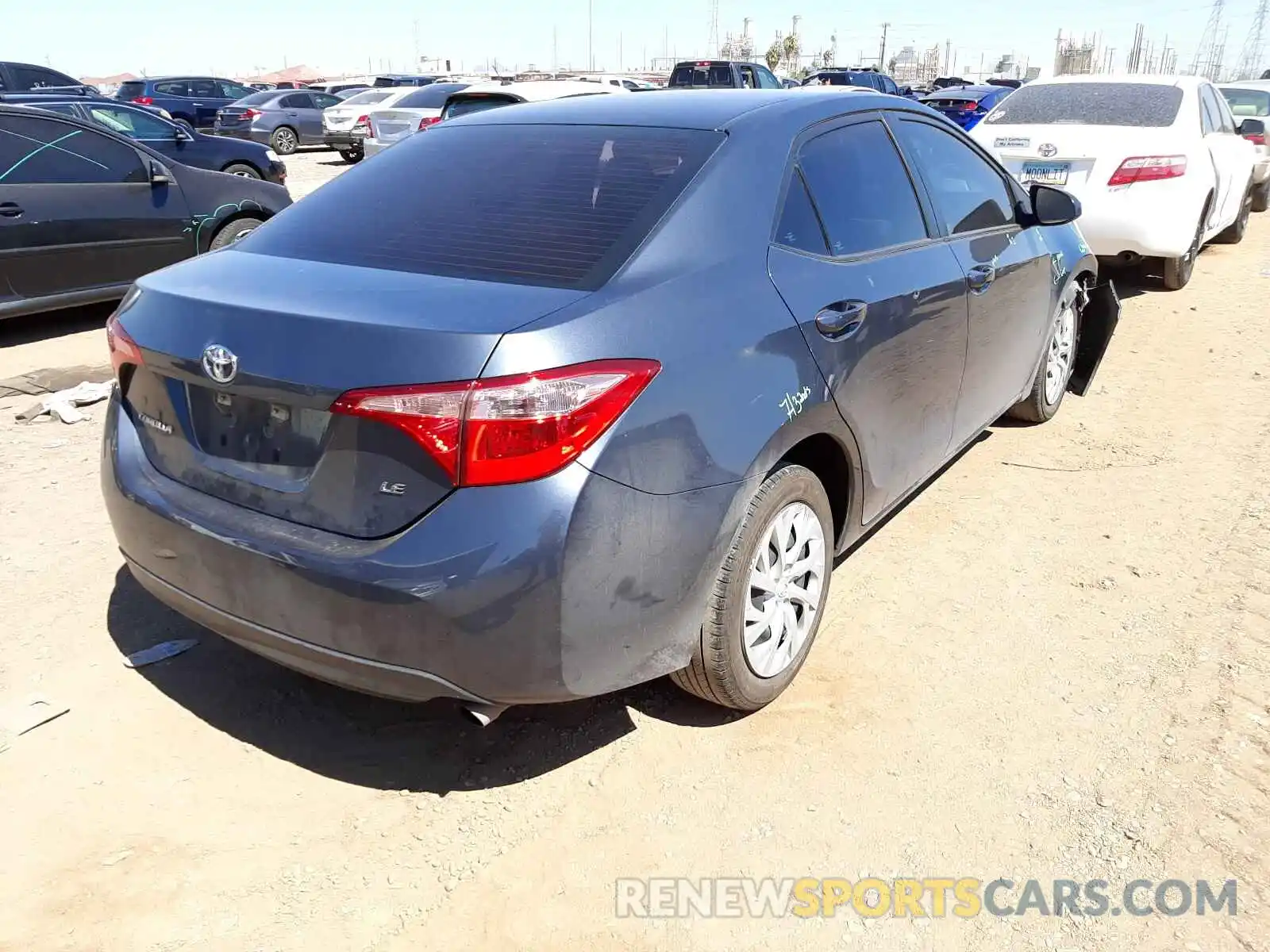 4 Photograph of a damaged car 5YFBURHEXKP862104 TOYOTA COROLLA 2019